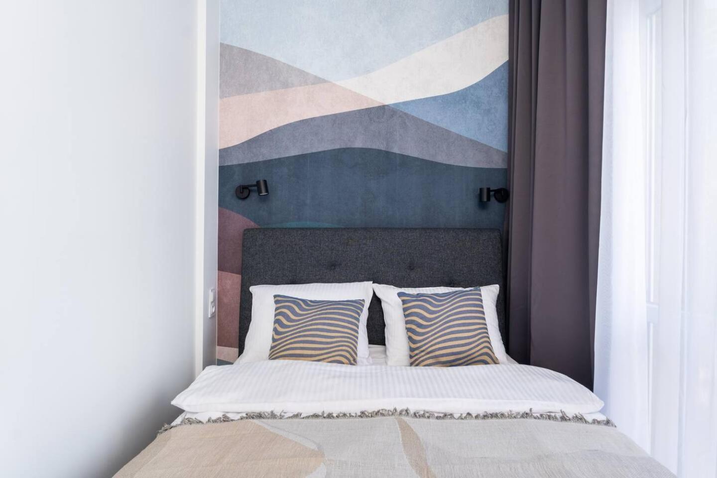 Stylish Studio Apartments In City Center Sienna *