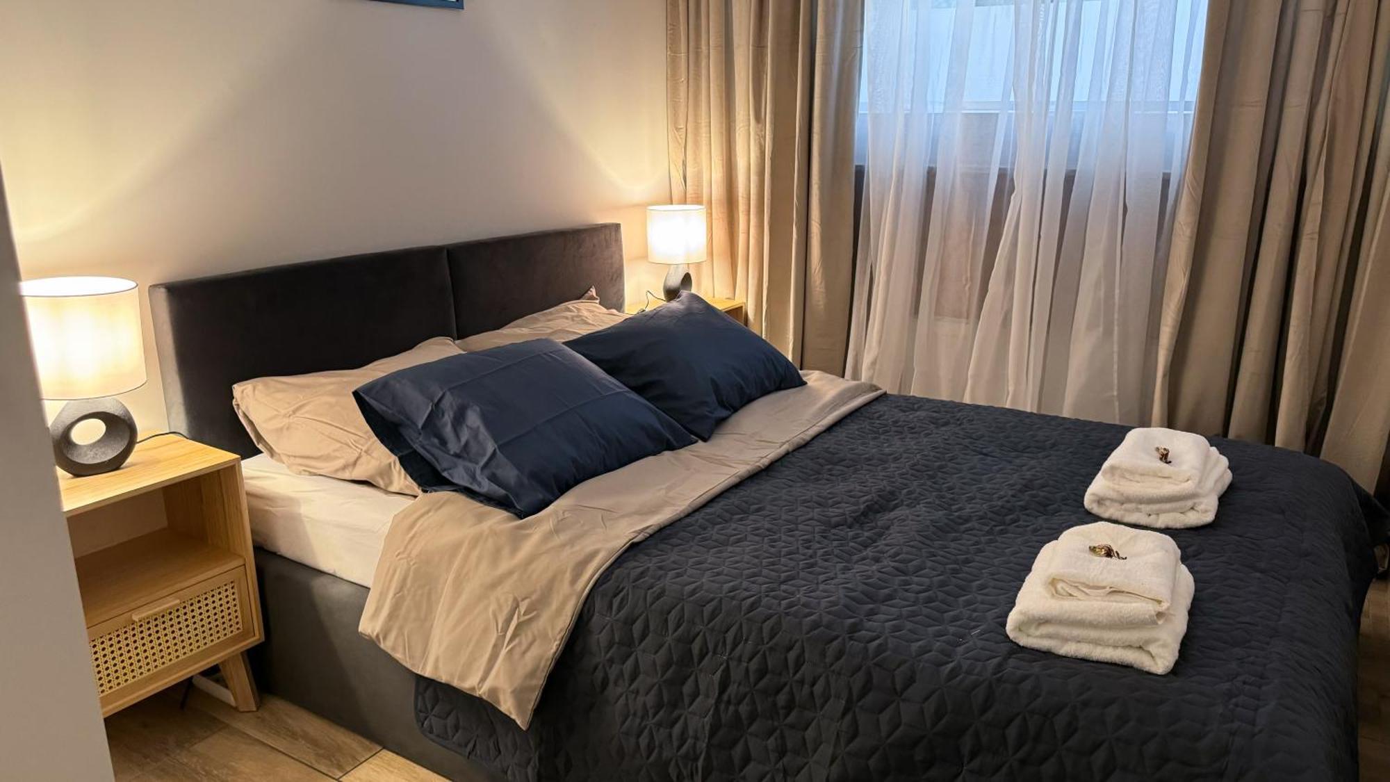 B1 - Duke - Haven - Shared Bathroom * Warszawa