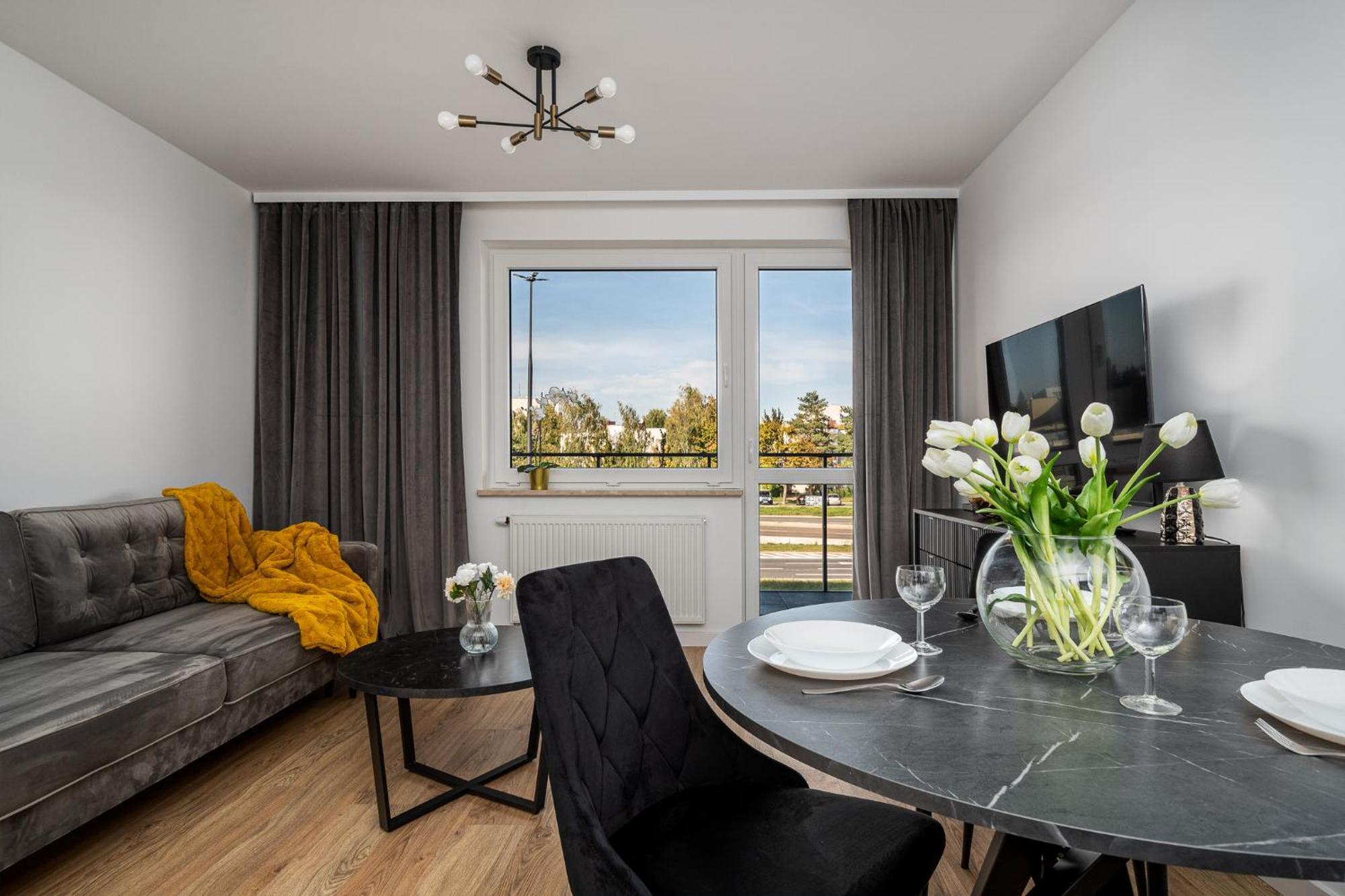 Pileckiego 59 By Perfect Free Parking Apartment