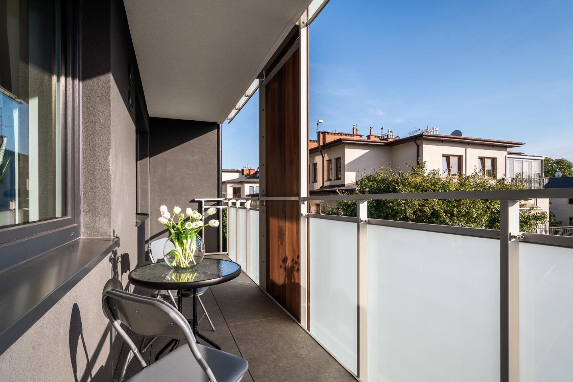 Apartment Pileckiego 59 By Perfect Free Parking Warschau