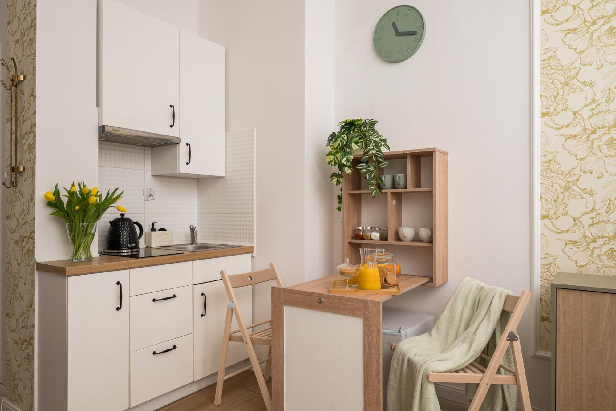 Pink Elephant 2x1br In Historic Tenement House 1 Km From Apartamento Varsóvia