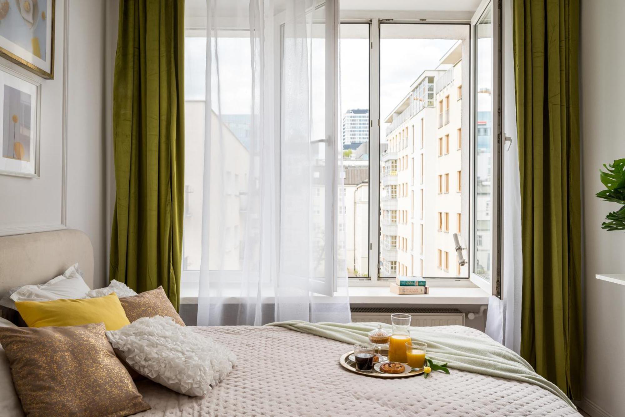 Pink Elephant 2x1br In Historic Tenement House 1 Km From Apartamento