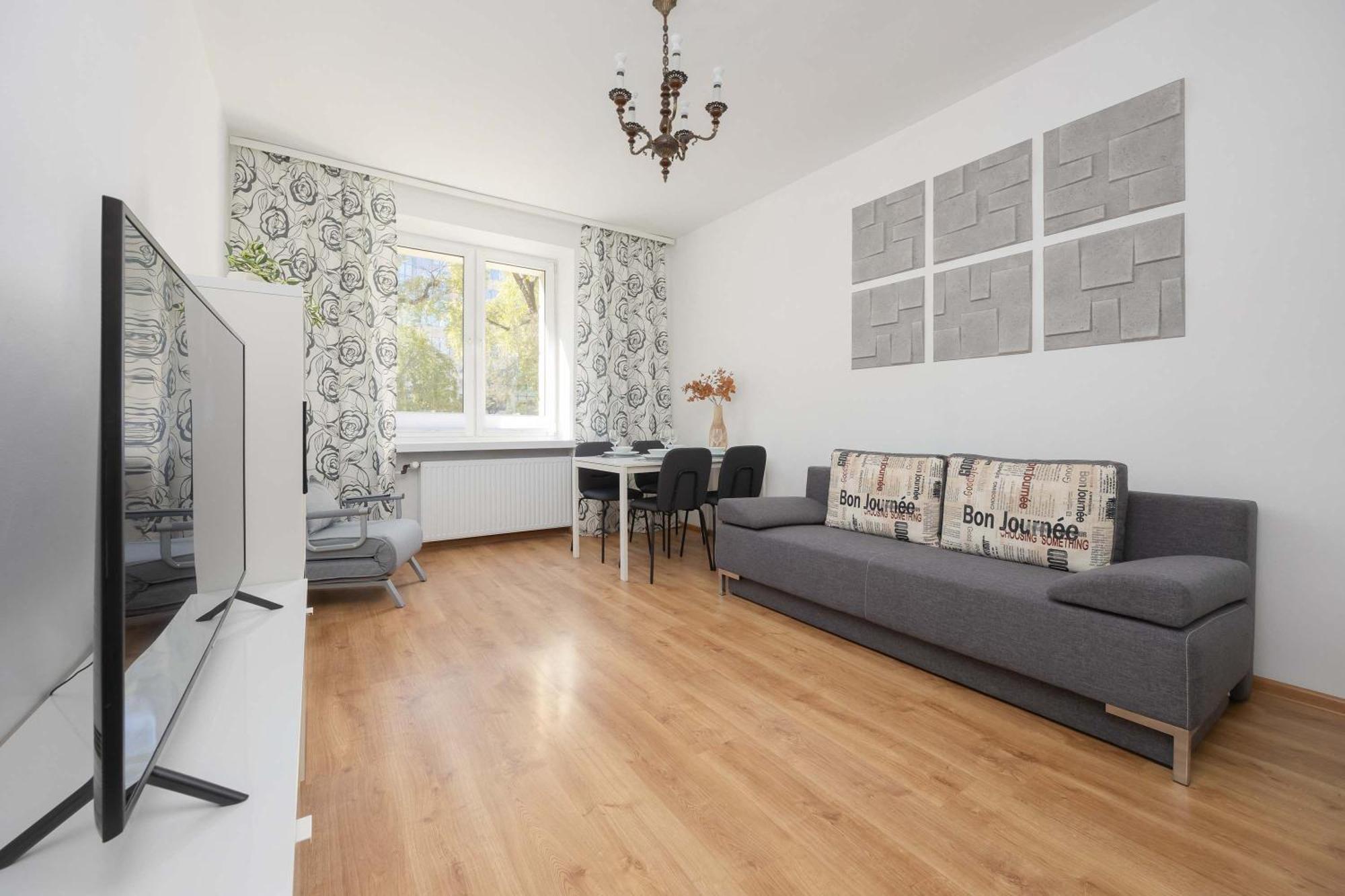 Modern In Perfect For Remote Work By Renters *
