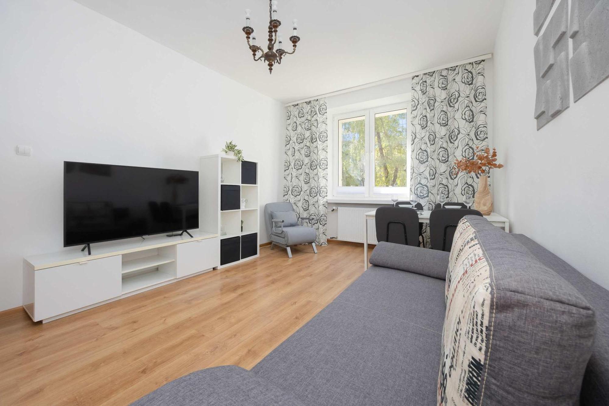 Apartment Modern In Perfect For Remote Work By Renters