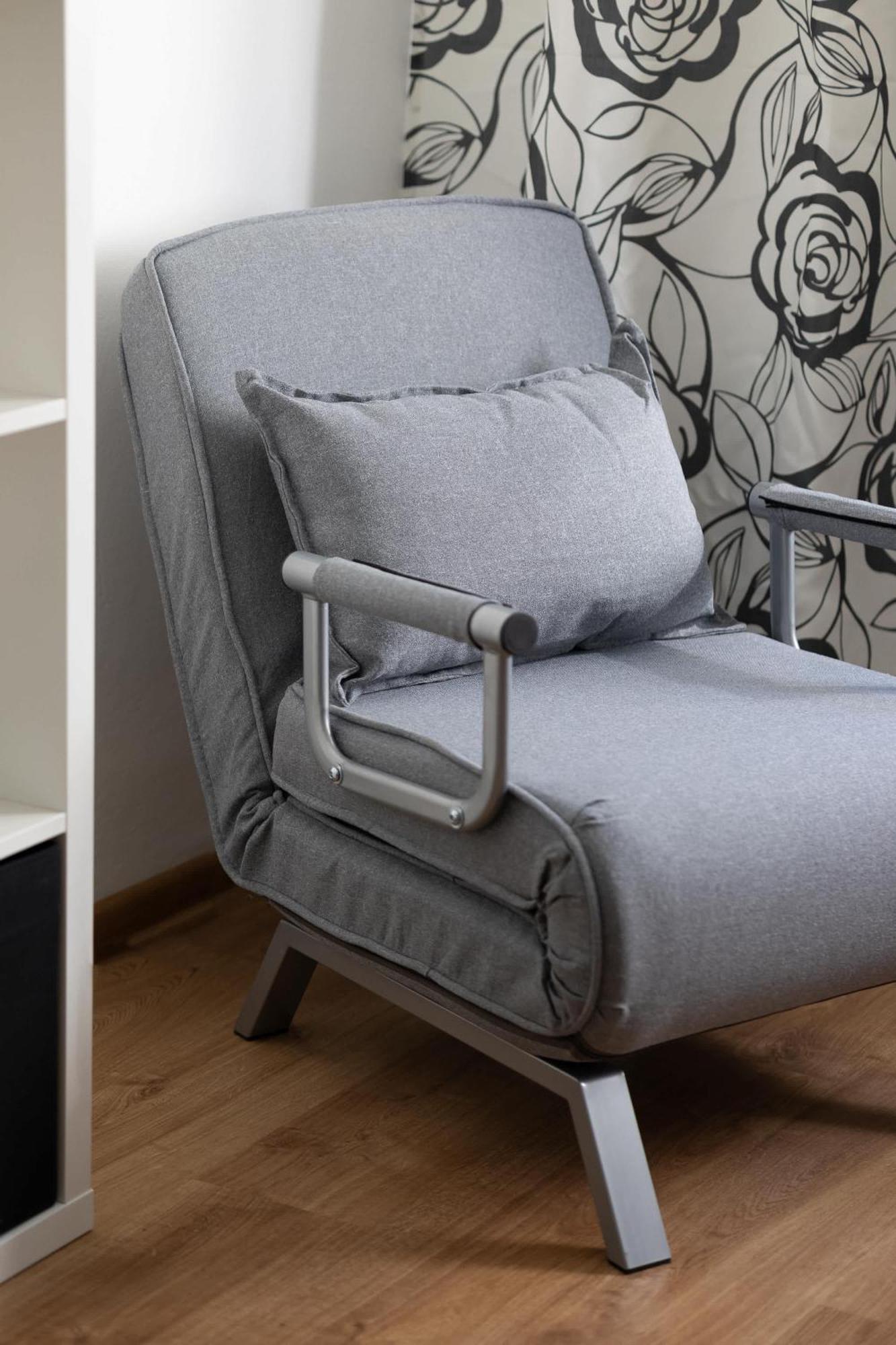 Modern In Perfect For Remote Work By Renters Apartment Warschau