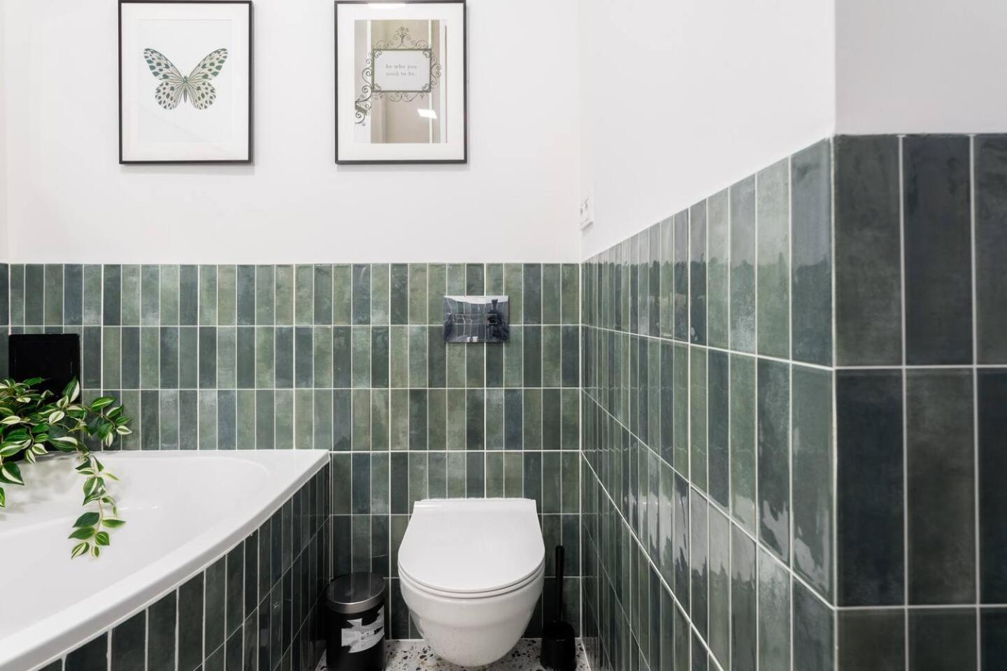 Fifty Center Sienna Apartament