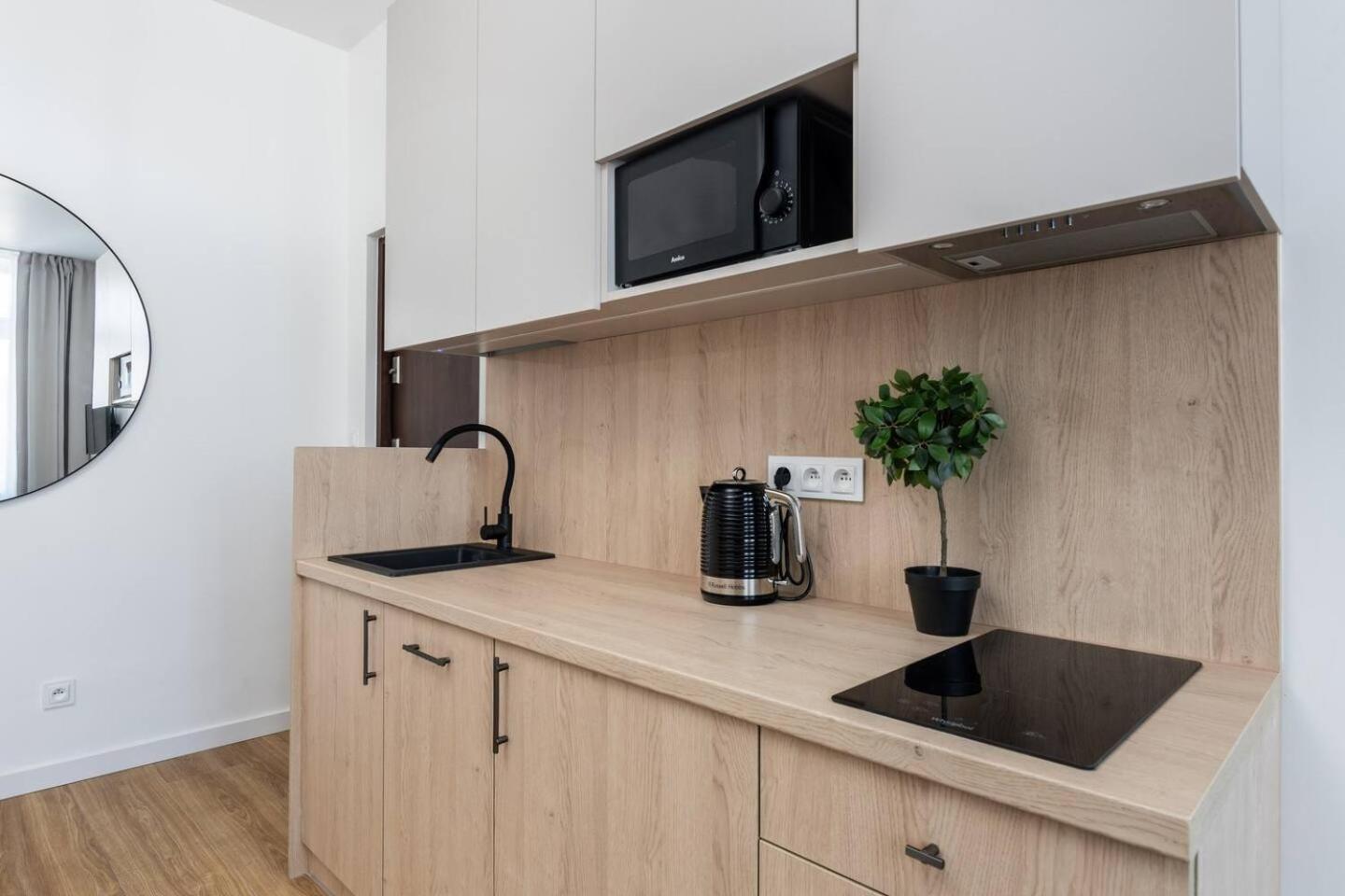 Fifty Center Sienna Apartament
