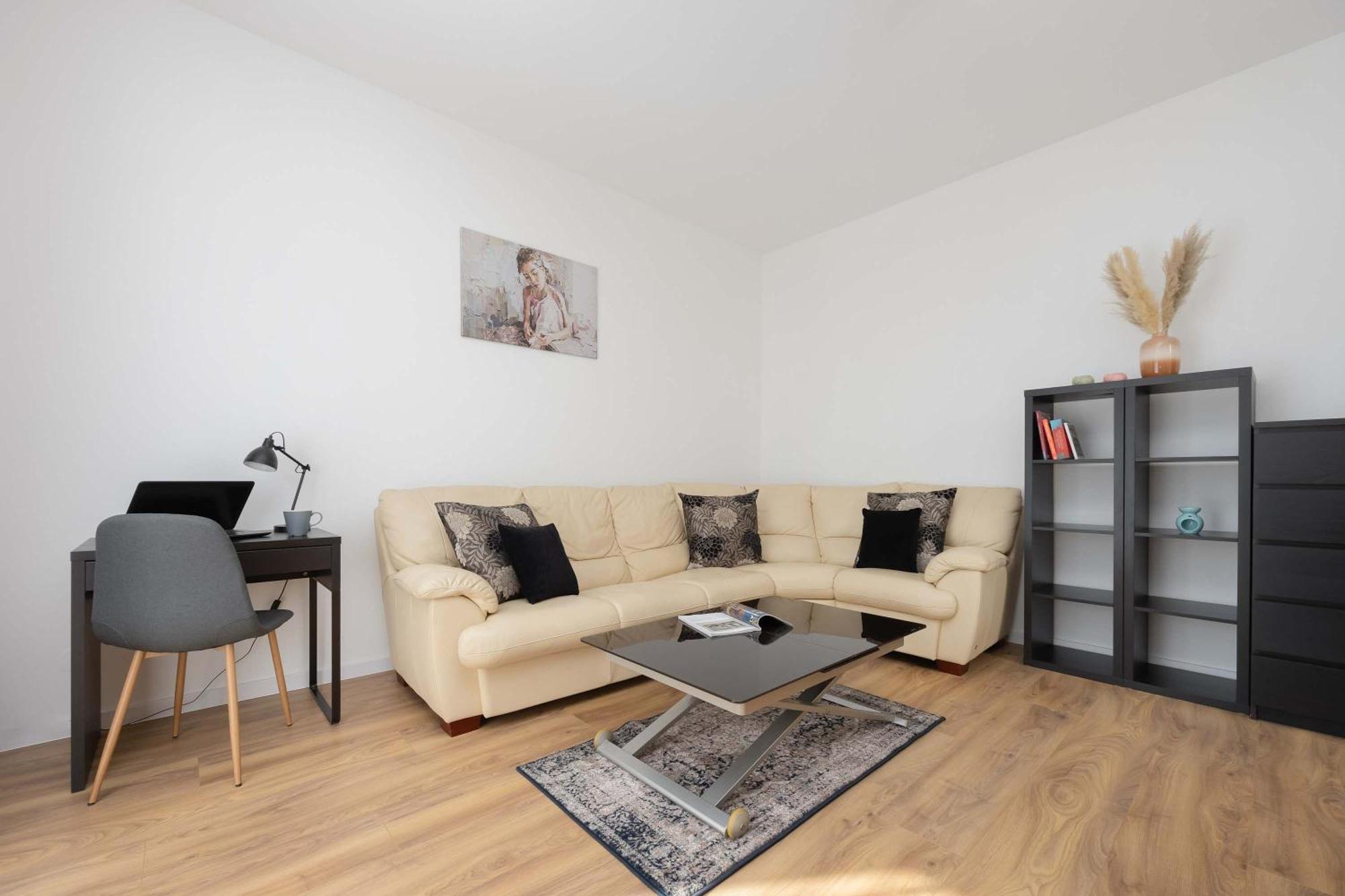 Kwiatkowskiego In Perfect For Remote Work By Renters * Warsaw