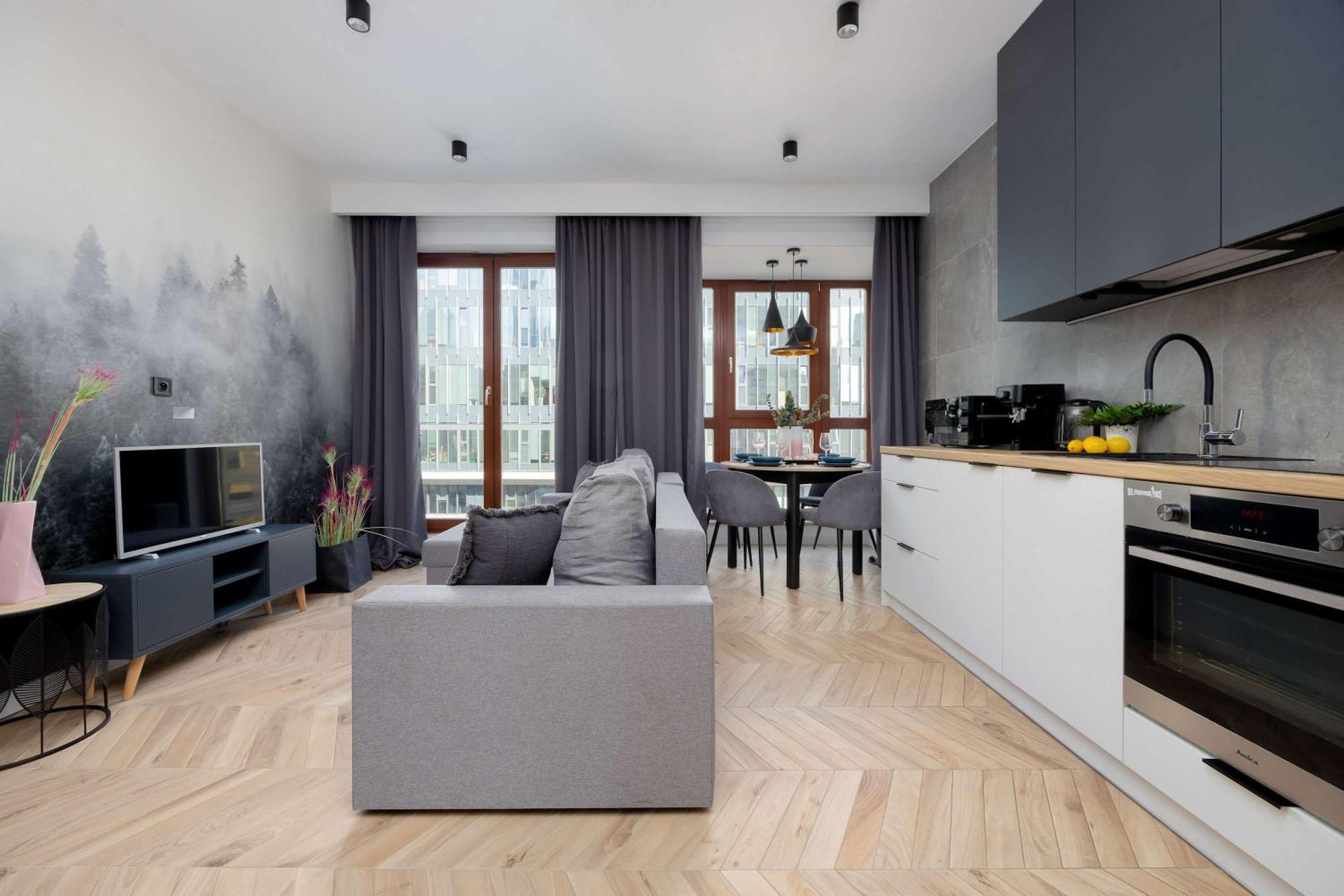 Căn hộ Tasteful With Parking By Renters