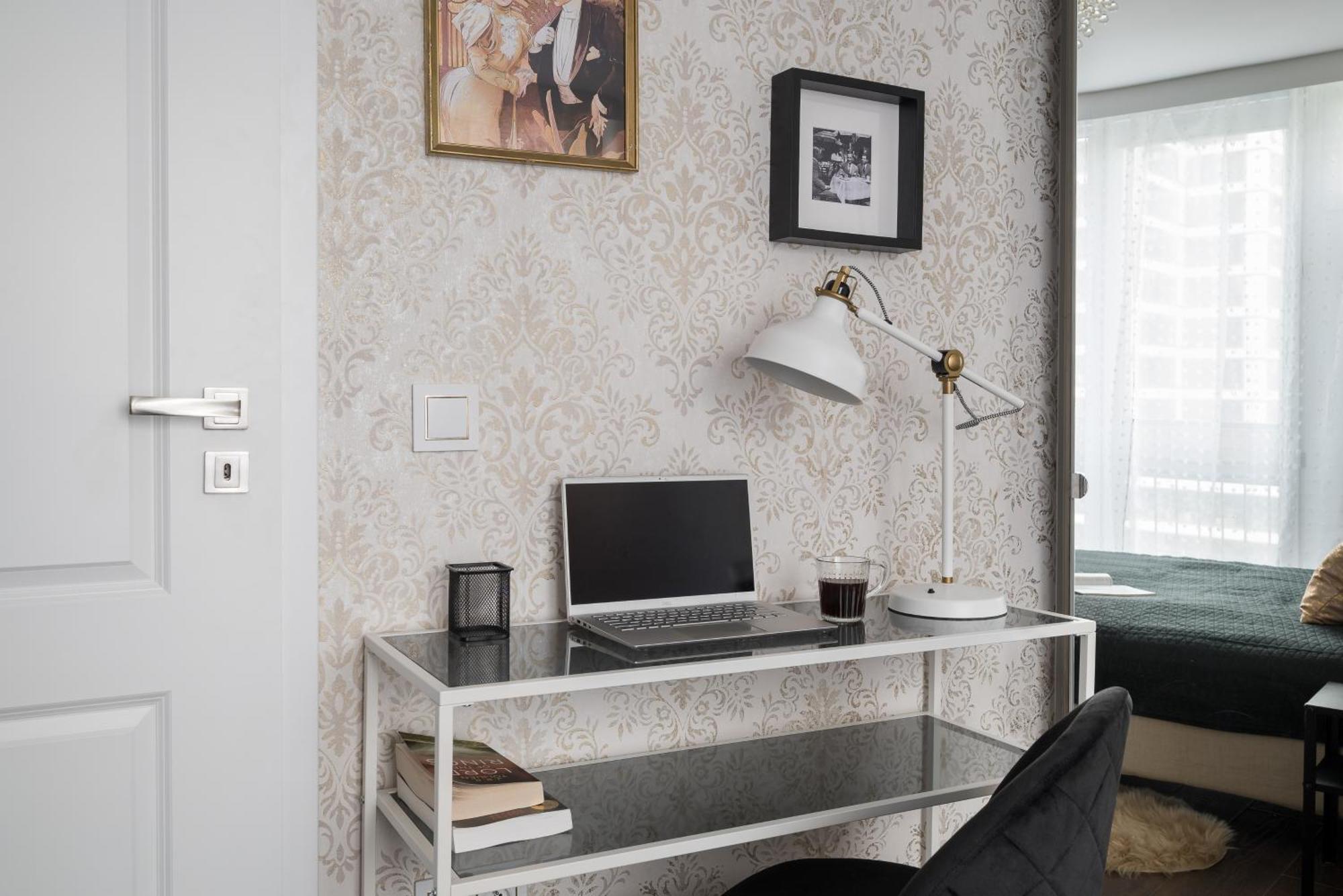 So Chic! 2-Bedroom Urban Suite 900M To Central Station Metro Rondo Onz *