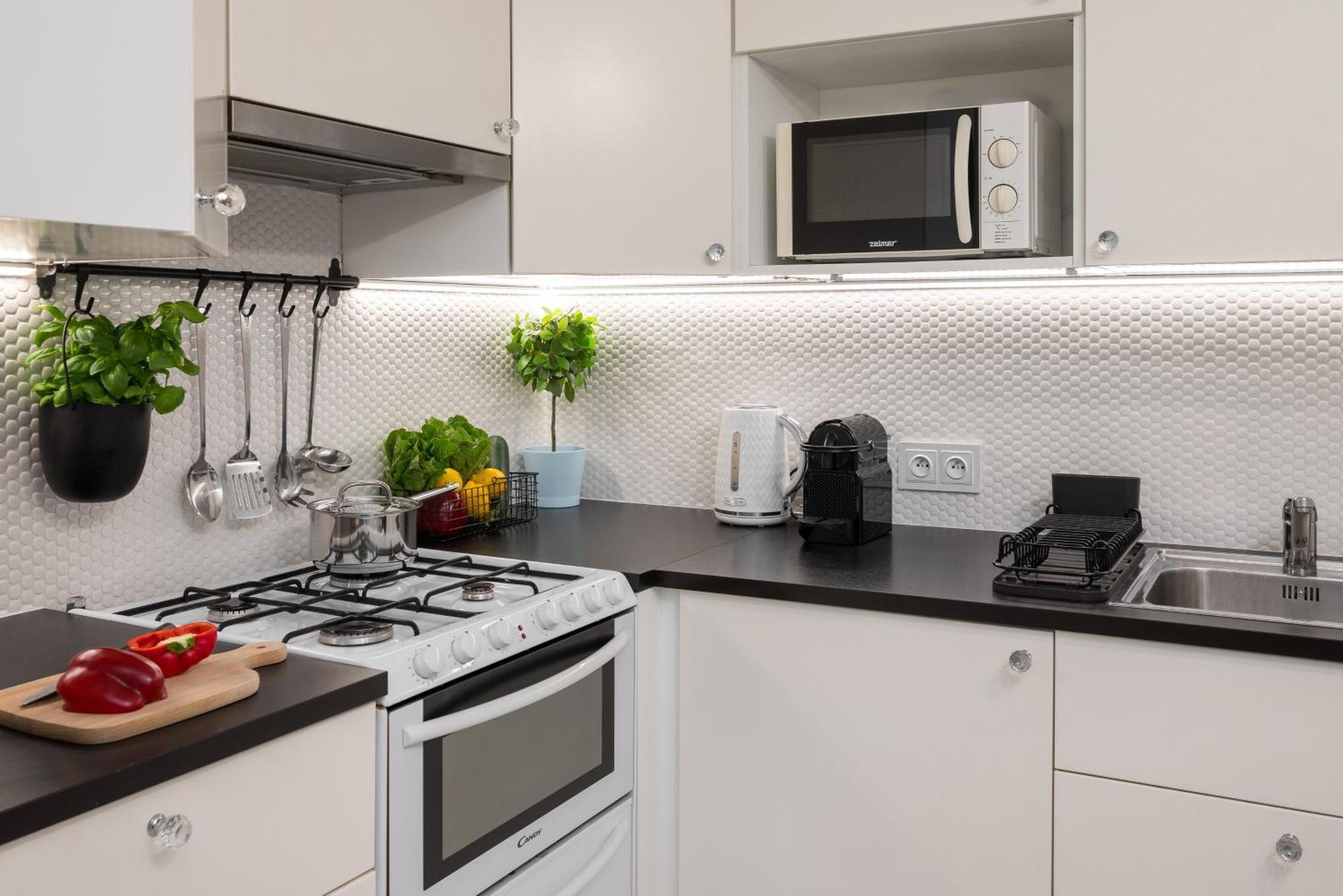 So Chic! 2-Bedroom Urban Suite 900M To Central Station Metro Rondo Onz