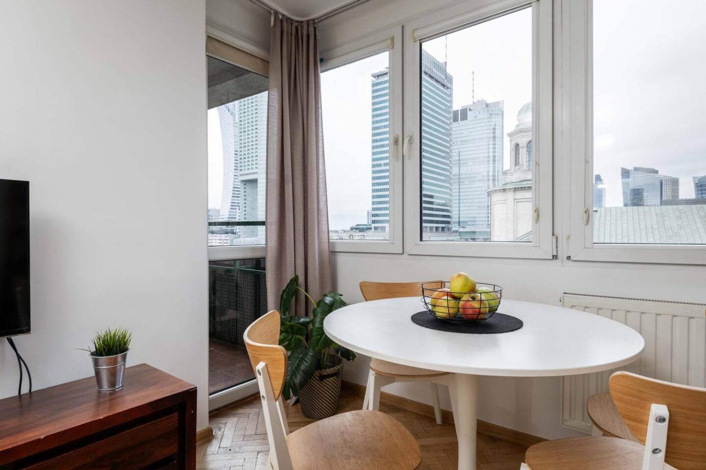 Apartment Bluebird With A View! Center *