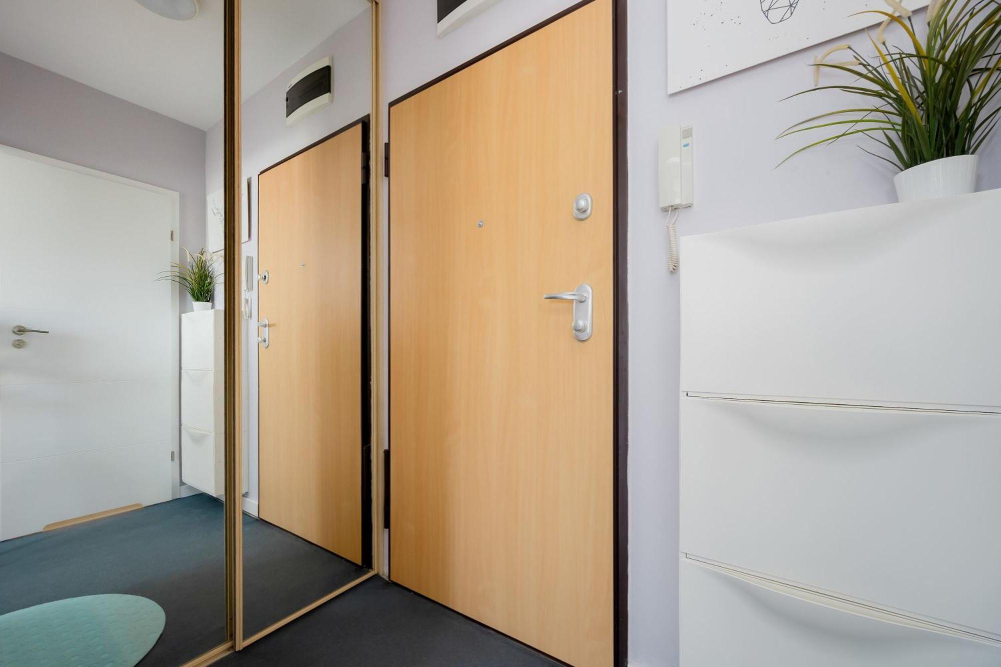 Apartment Cosy With Smart Tv By Renters