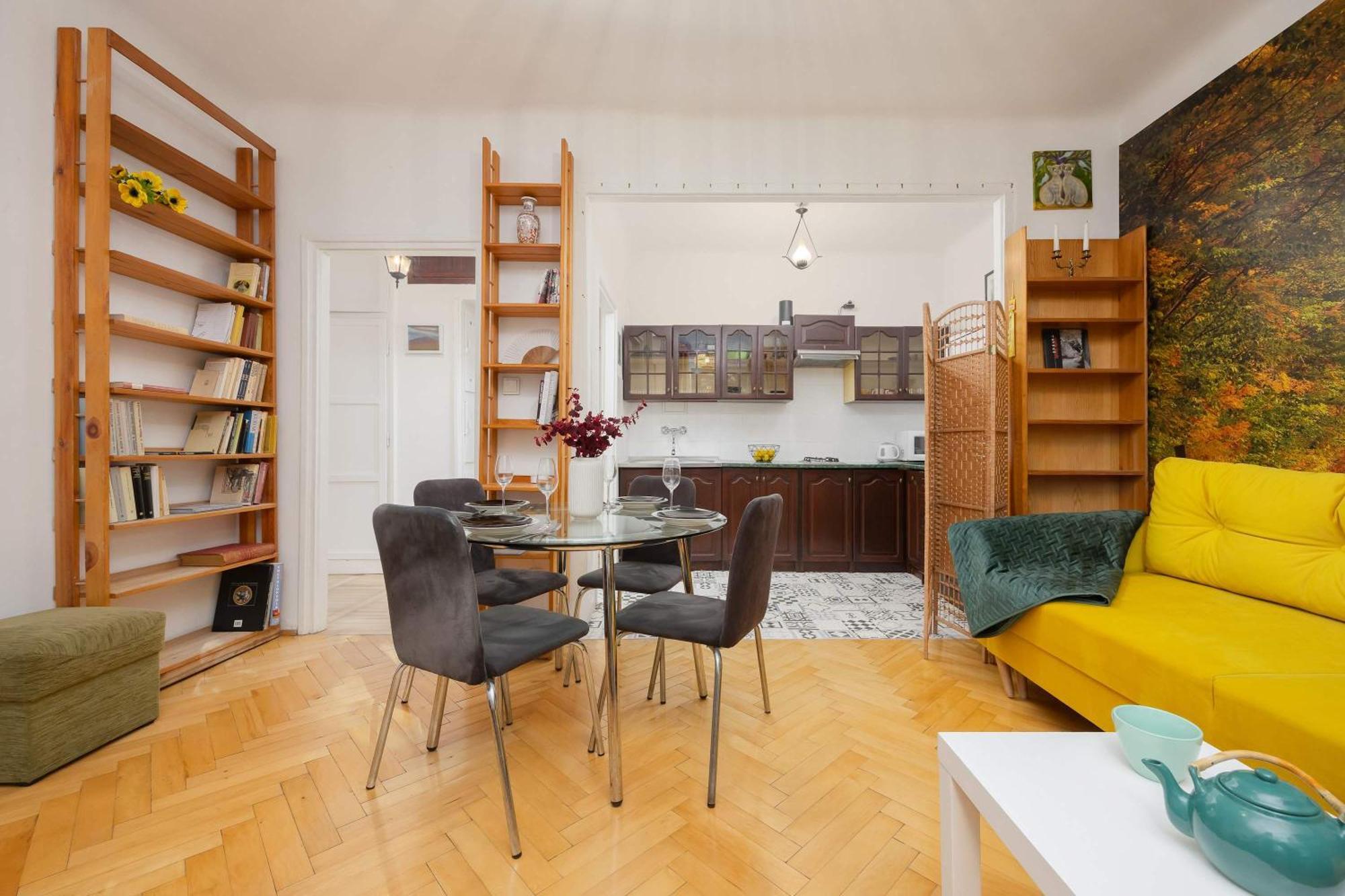 Exceptional For 4 People By Renters Apartment Warsaw