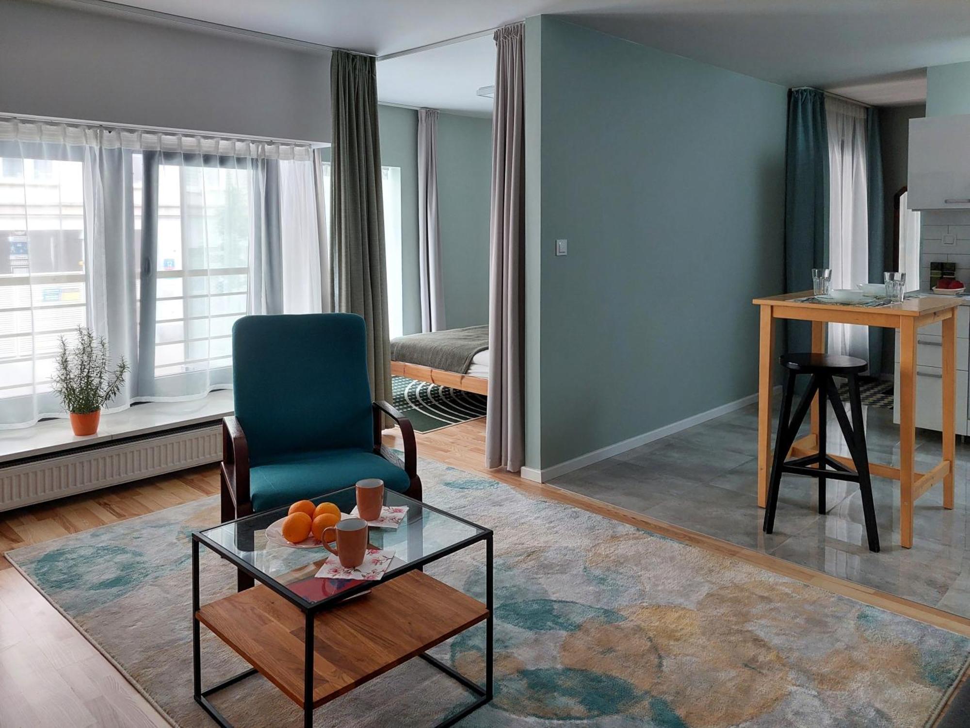 Apartment Metro Dzialdowska - Spacious Warsaw