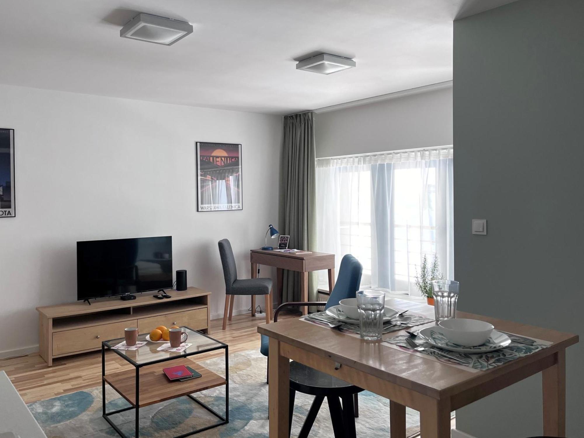 Apartment Metro Dzialdowska - Spacious *