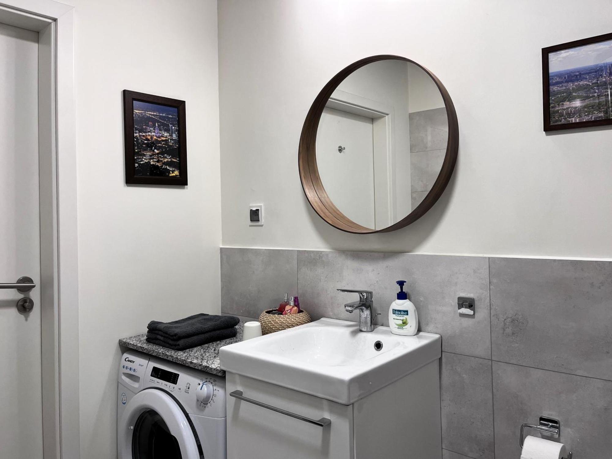 Apartment Metro Dzialdowska - Spacious *