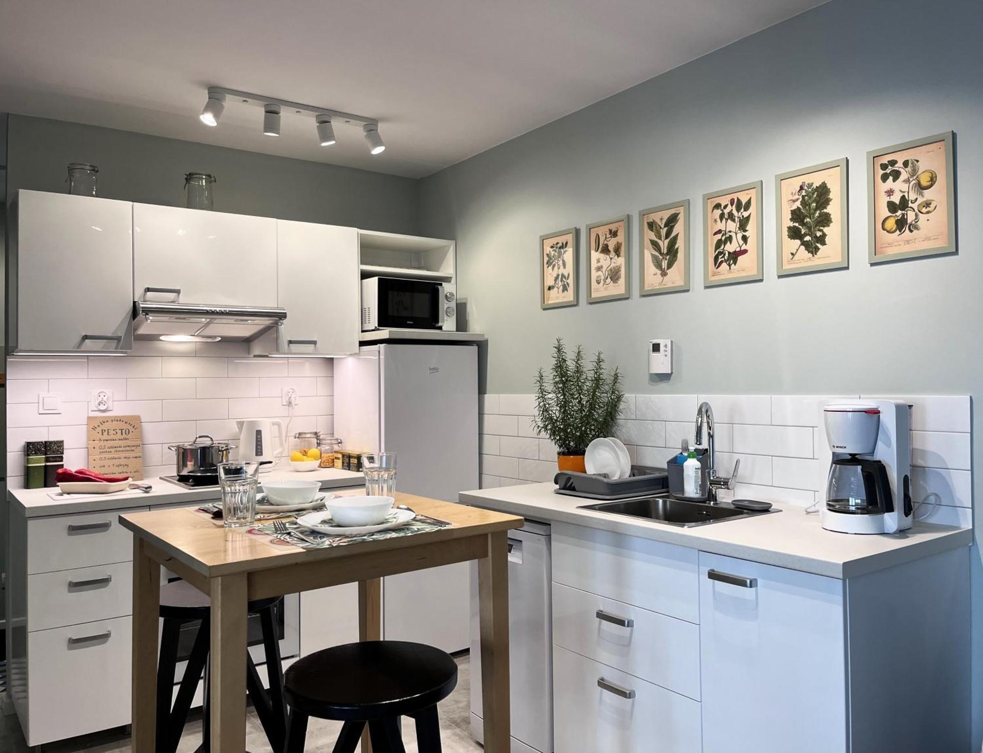 Metro Dzialdowska - Spacious Apartment *