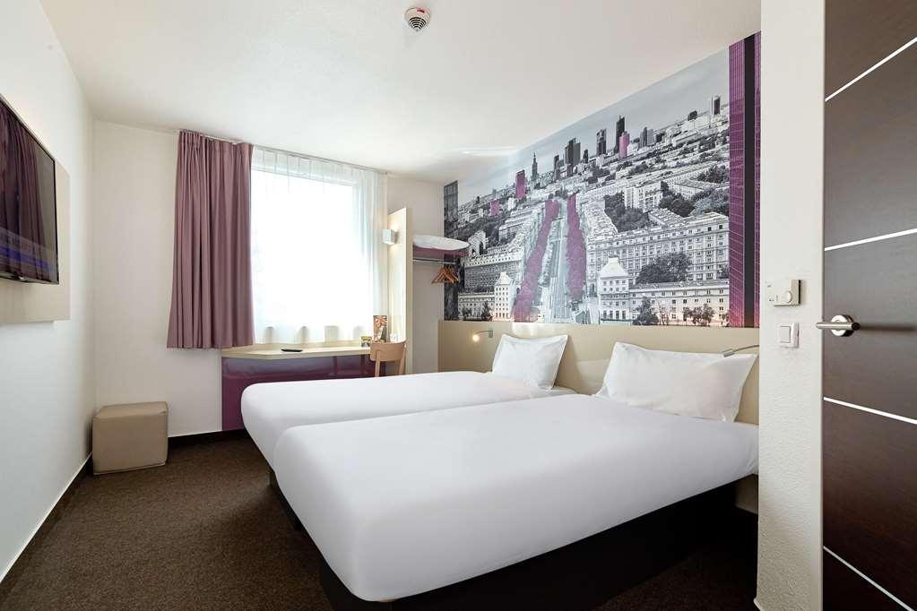 Warszawa-okęcie Hotel 2*