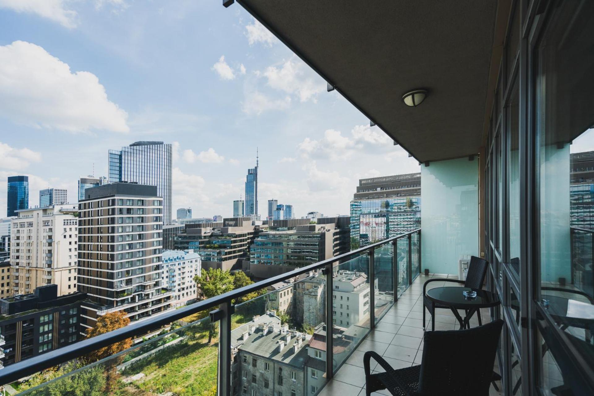 Platinum Towers J&k Apartment Warsaw