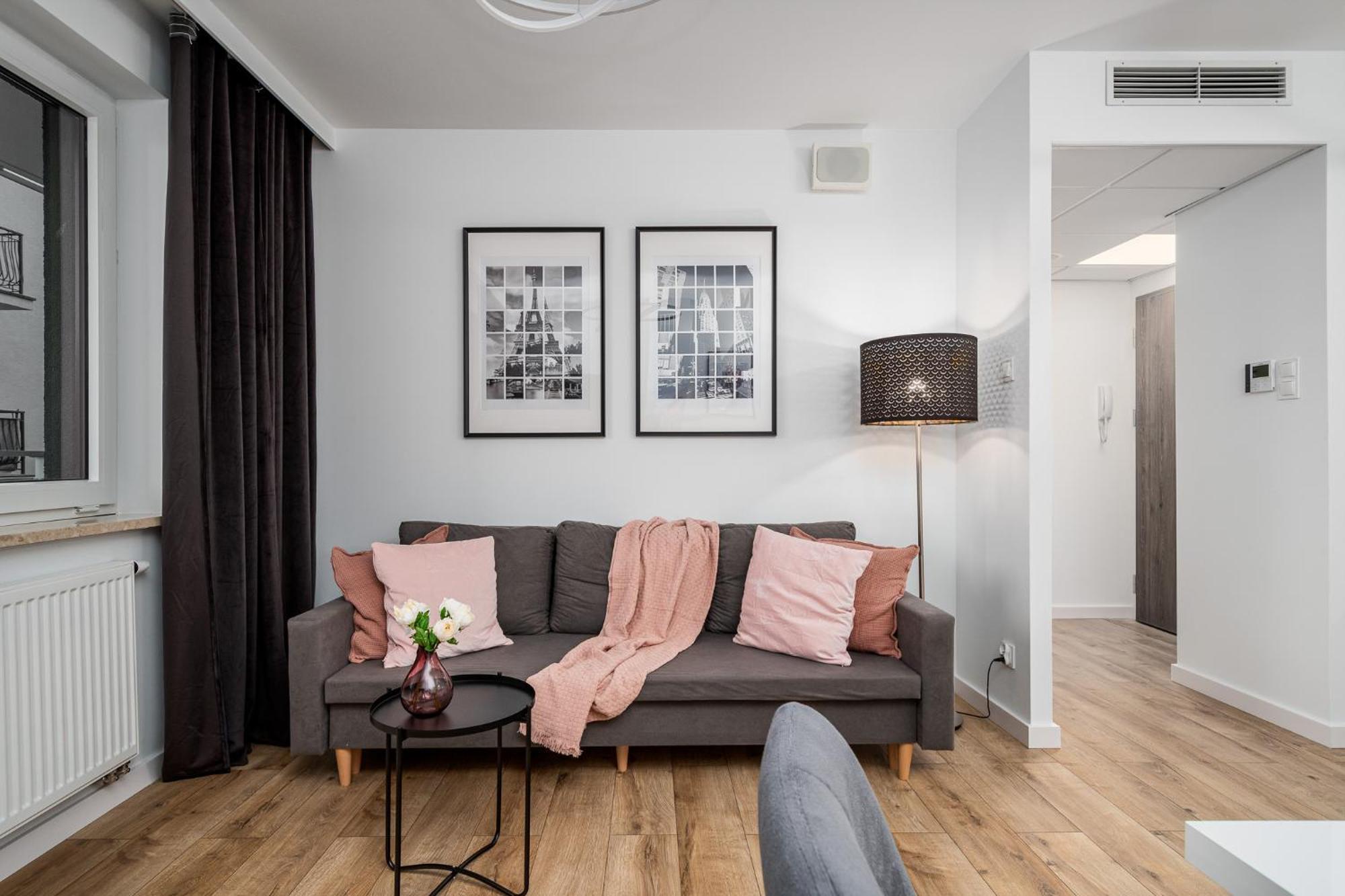 Pileckiego 59 By Perfect Free Parking Apartment