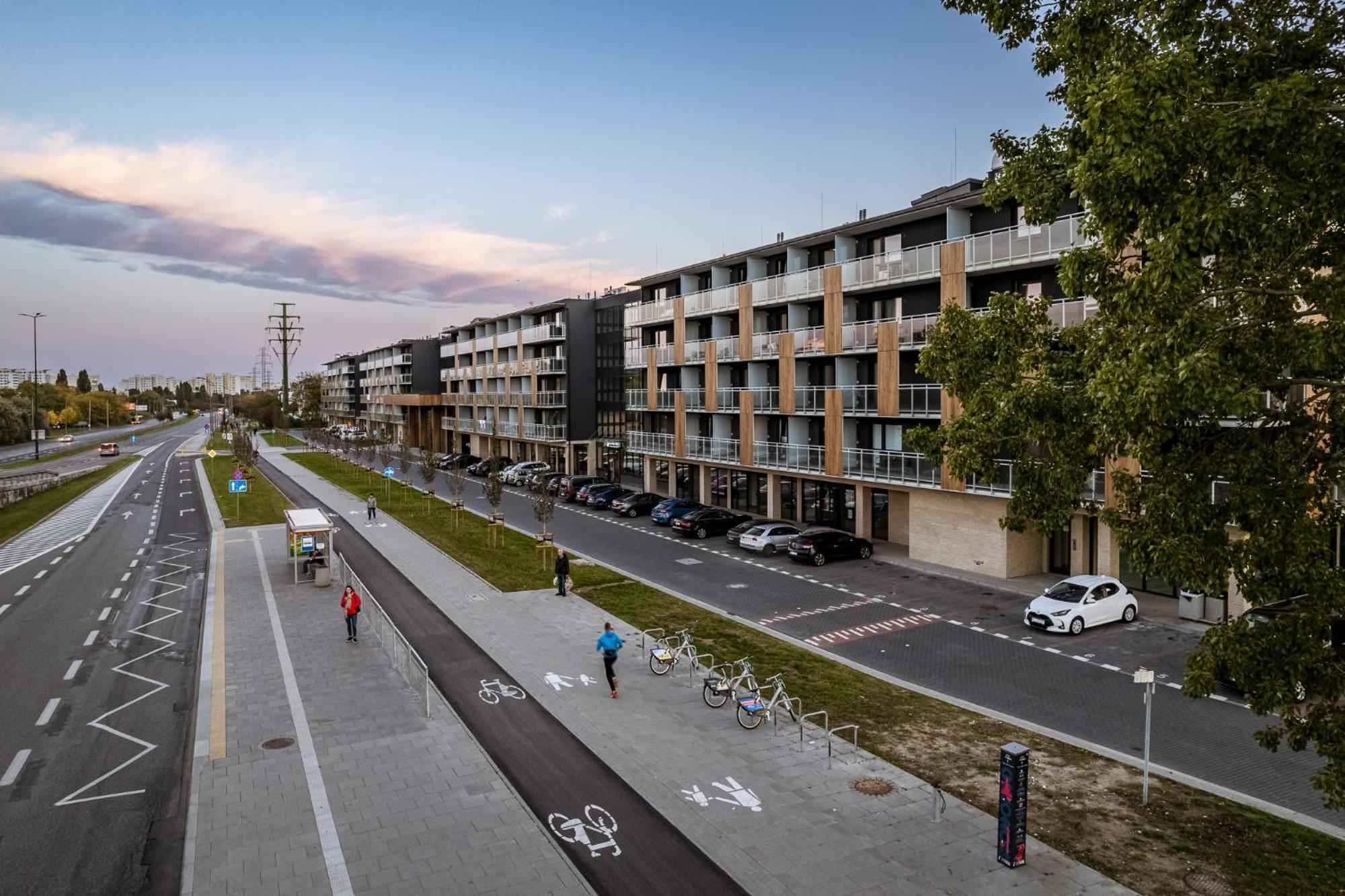 Pileckiego 59 By Perfect Free Parking Apartment