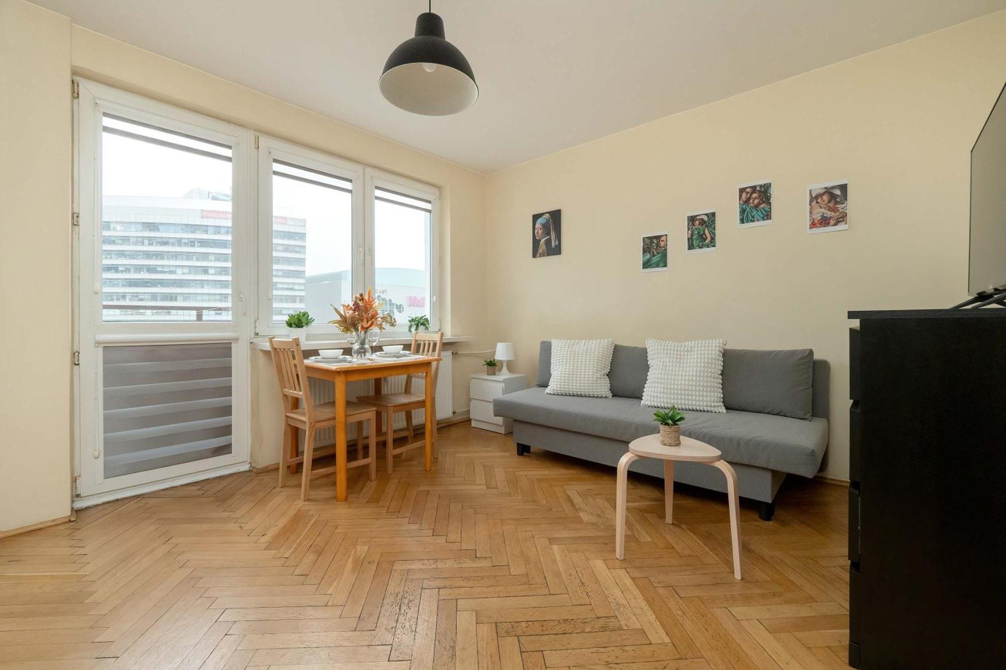 Apartamento Przytulne W Centrum Warszawy Z Widokiem Na Miasto, Wanna I Balkonem By Rent Like Varsóvia