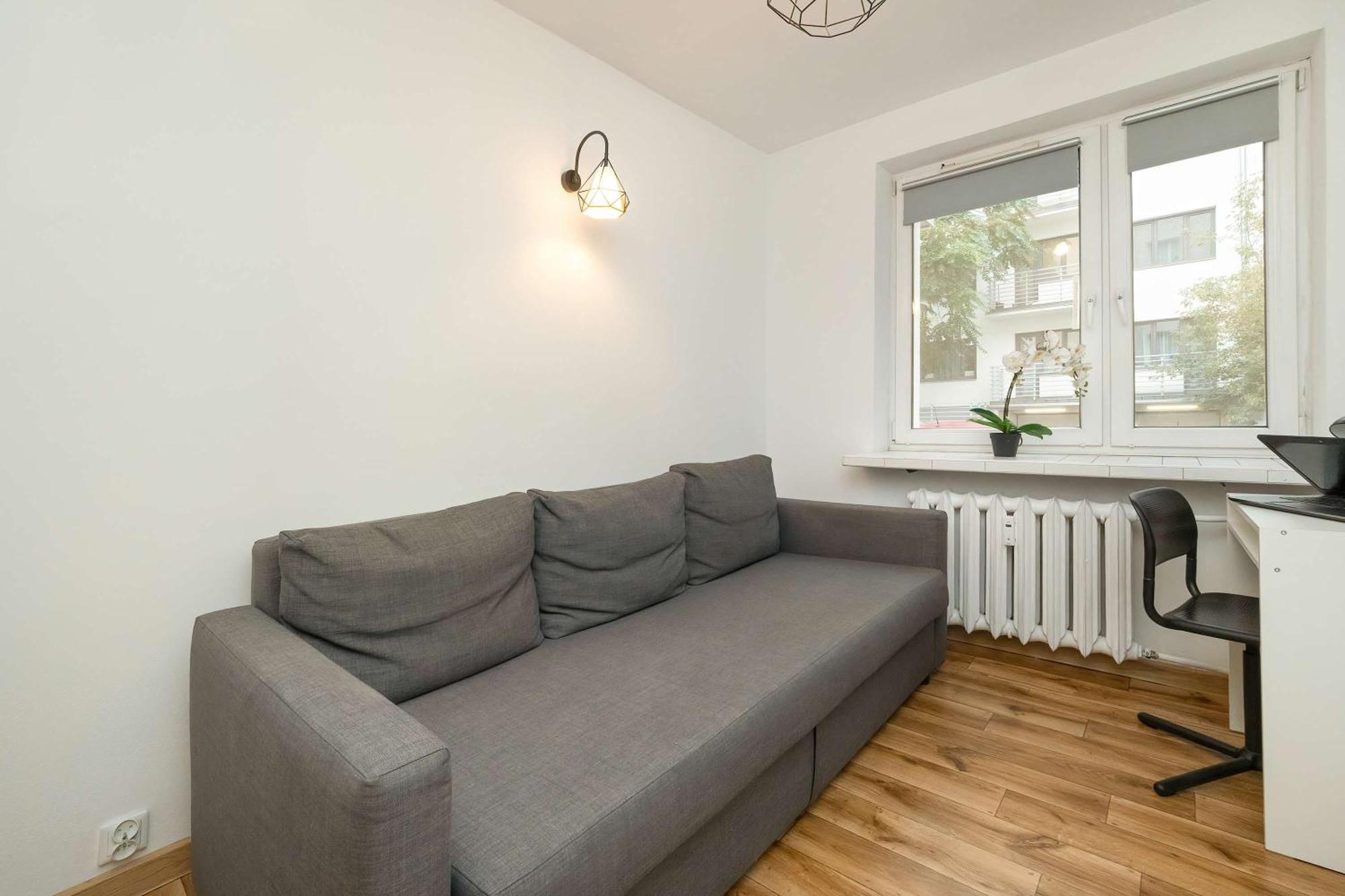 Apartment Merliniego Trendy With Desk By Renters