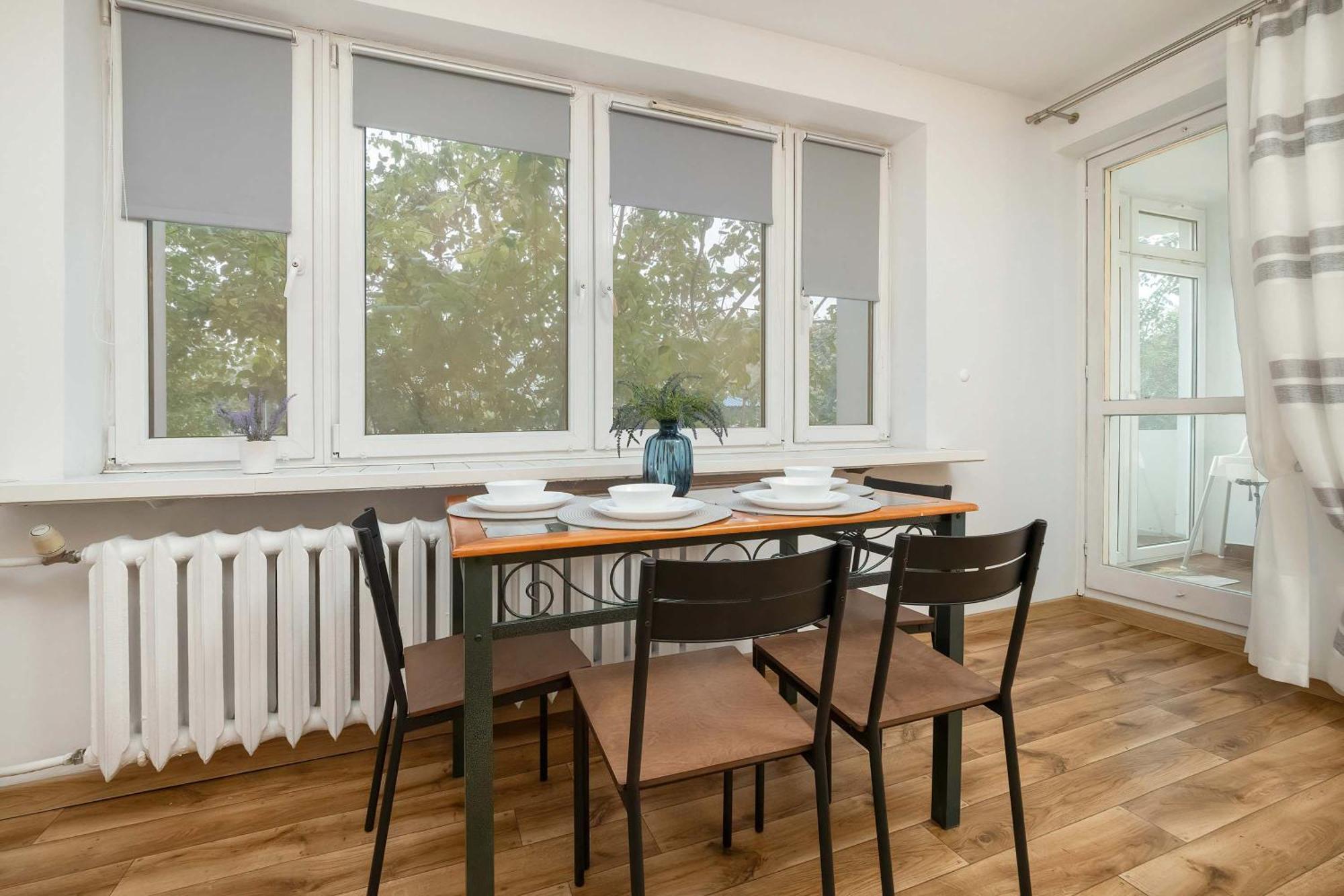 Apartment Merliniego Trendy With Desk By Renters *