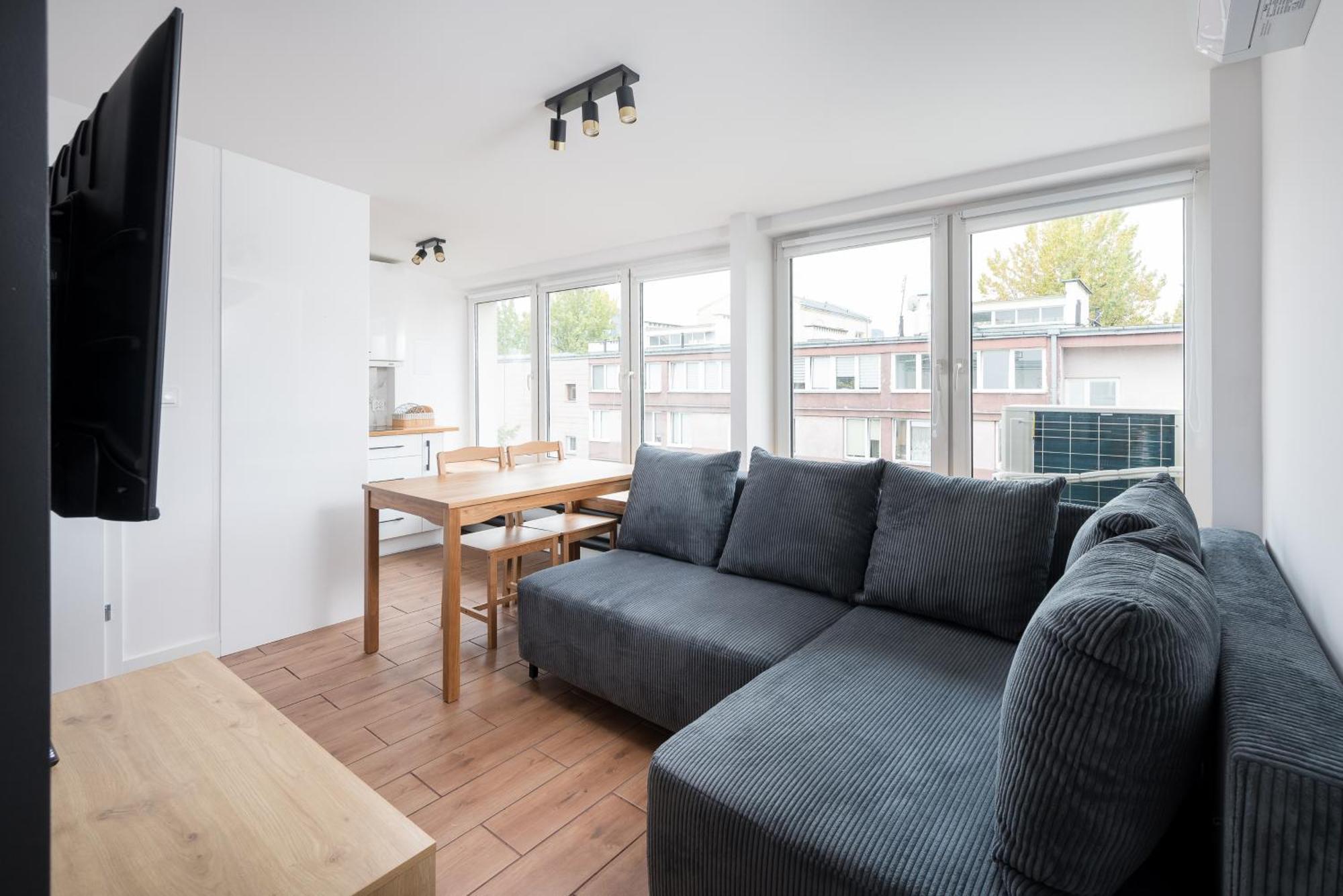 Grand Theatre Modern Studio Apartment