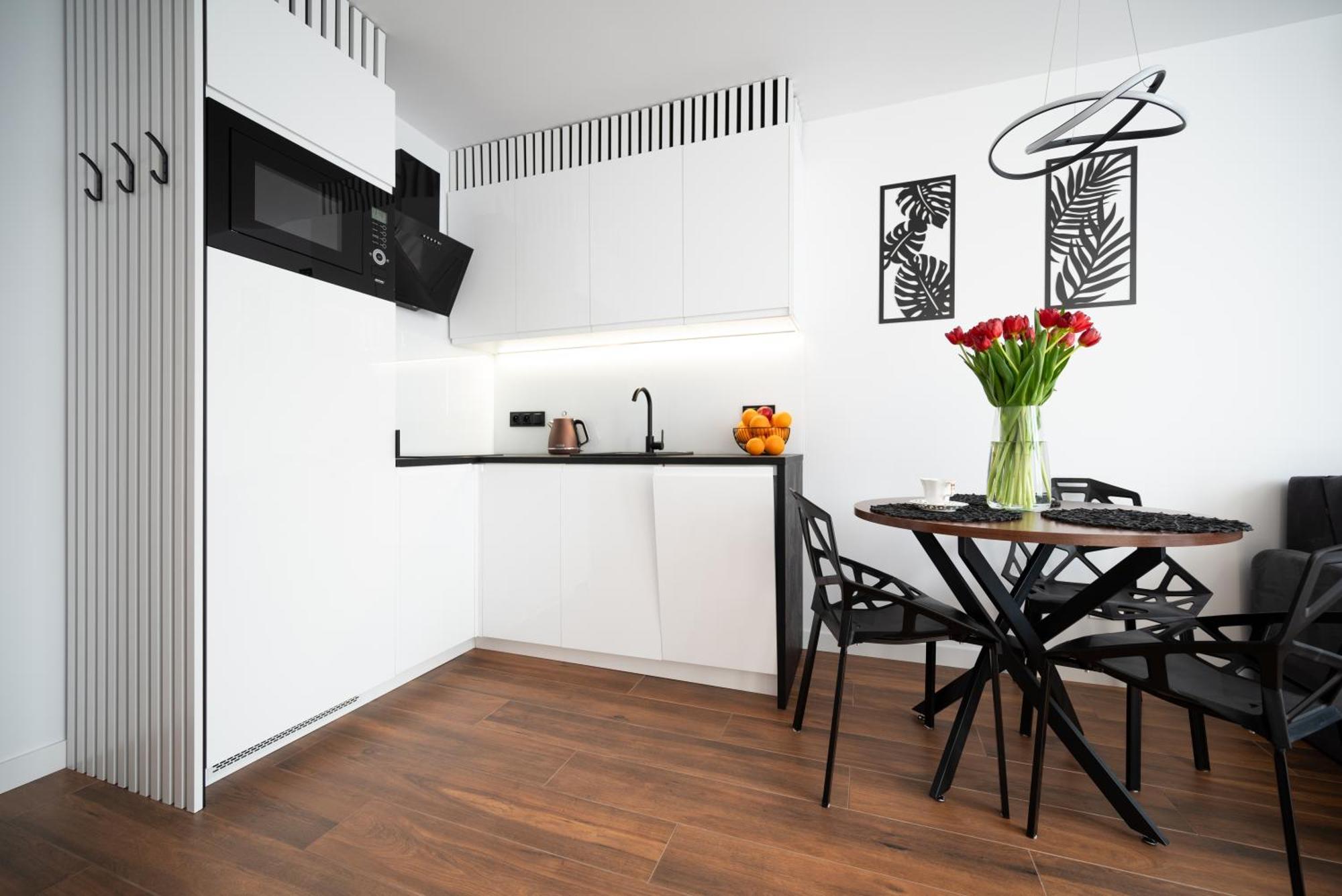 Center Grzybowska, Next To Warsaw's Business District, Metro Onz & Westin By Warsawskyline Apartament *