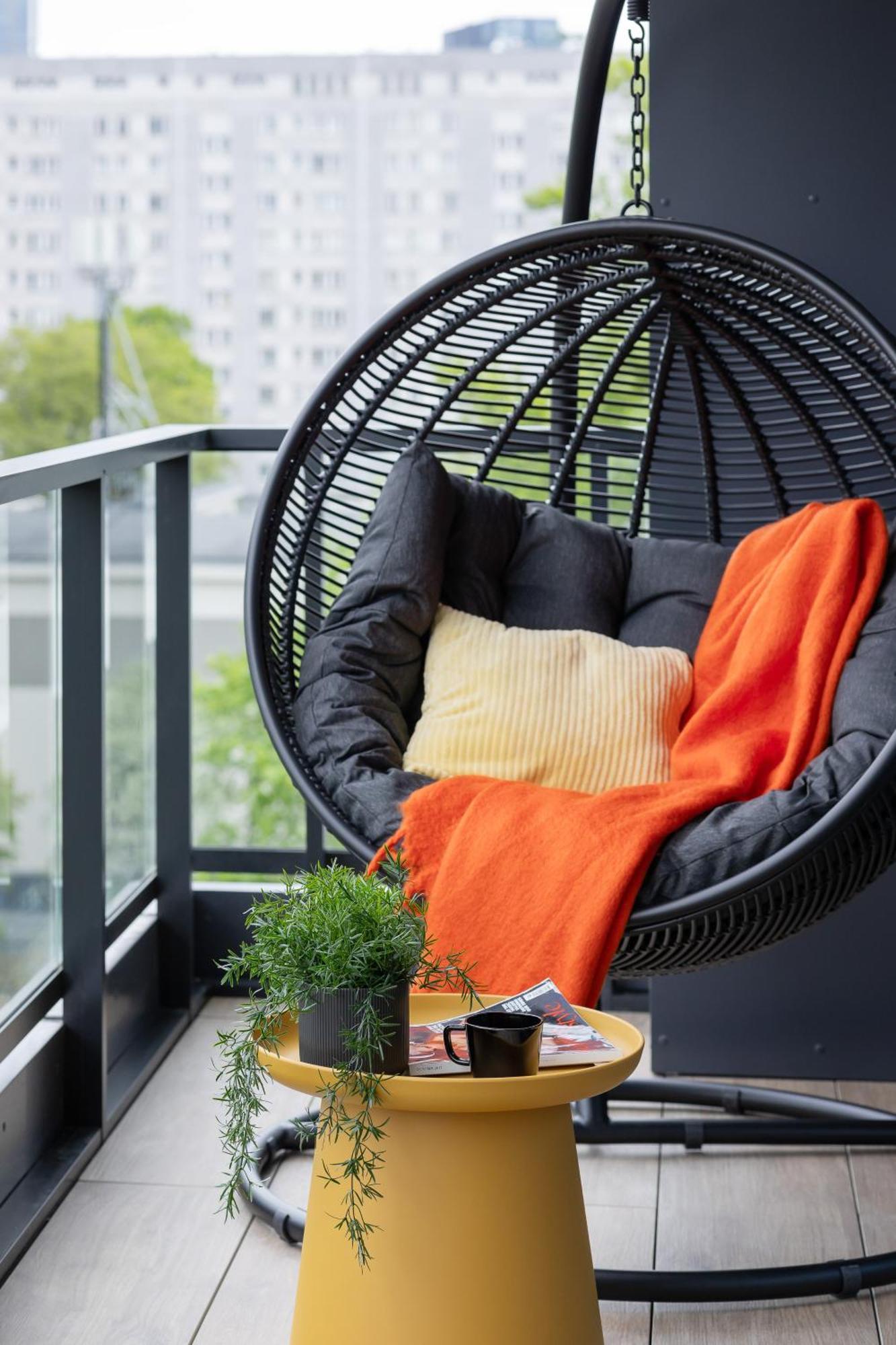 Luxurious And Modern In Center With Parking By Renters Prestige Apartment *