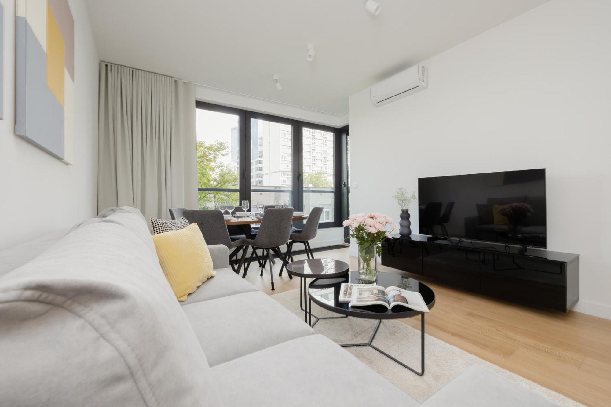 Luxurious And Modern In Center With Parking By Renters Prestige Apartment Warsaw