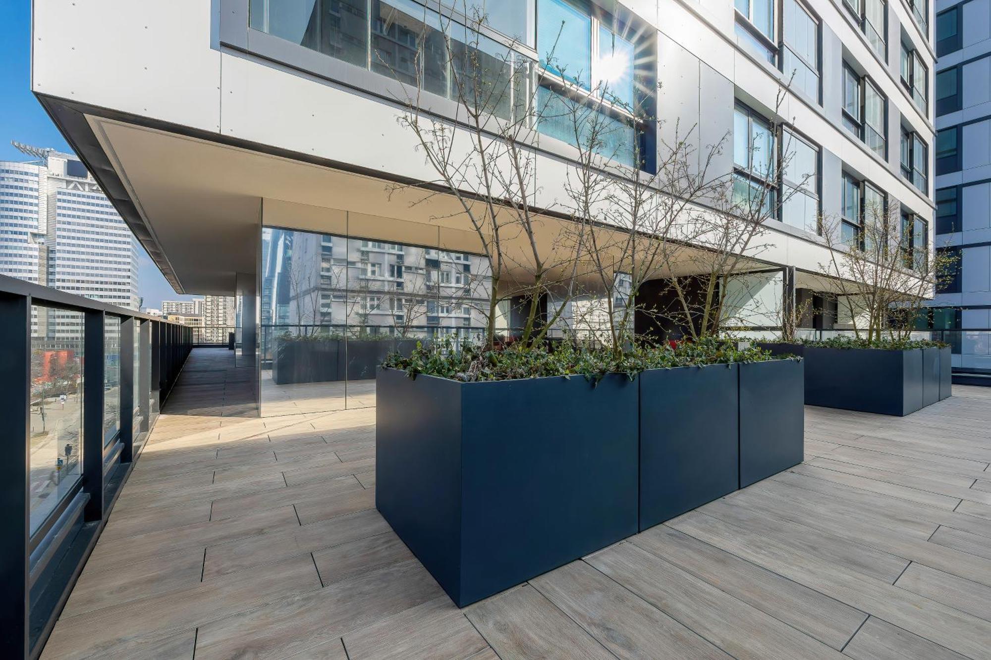 Luxurious And Modern In Center With Parking By Renters Prestige Apartment *
