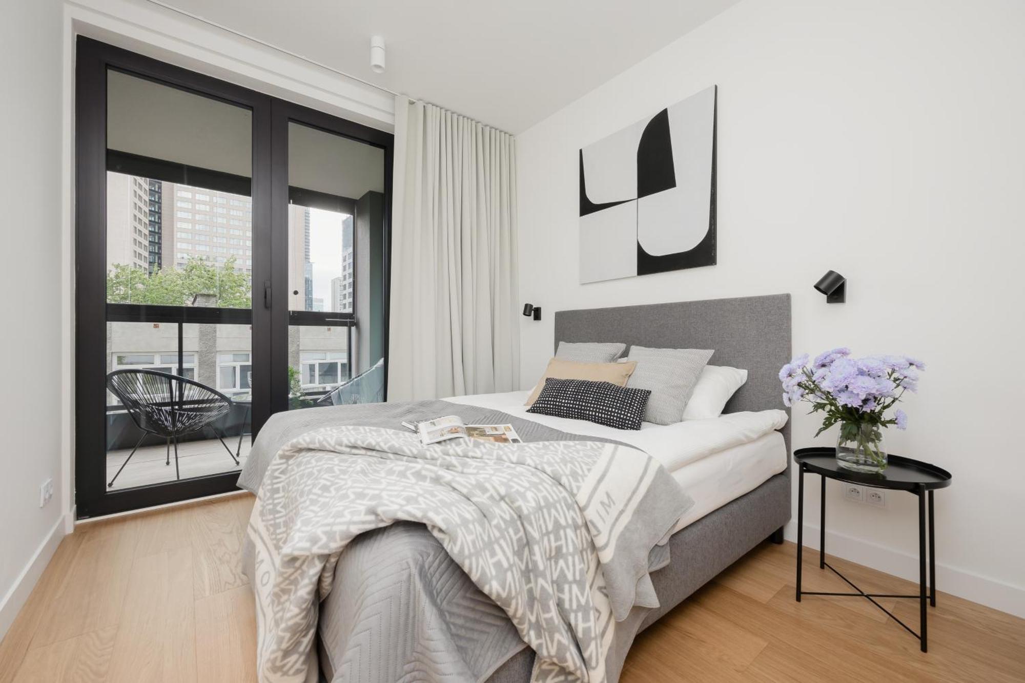 Luxurious And Modern In Center With Parking By Renters Prestige Apartment Warsaw