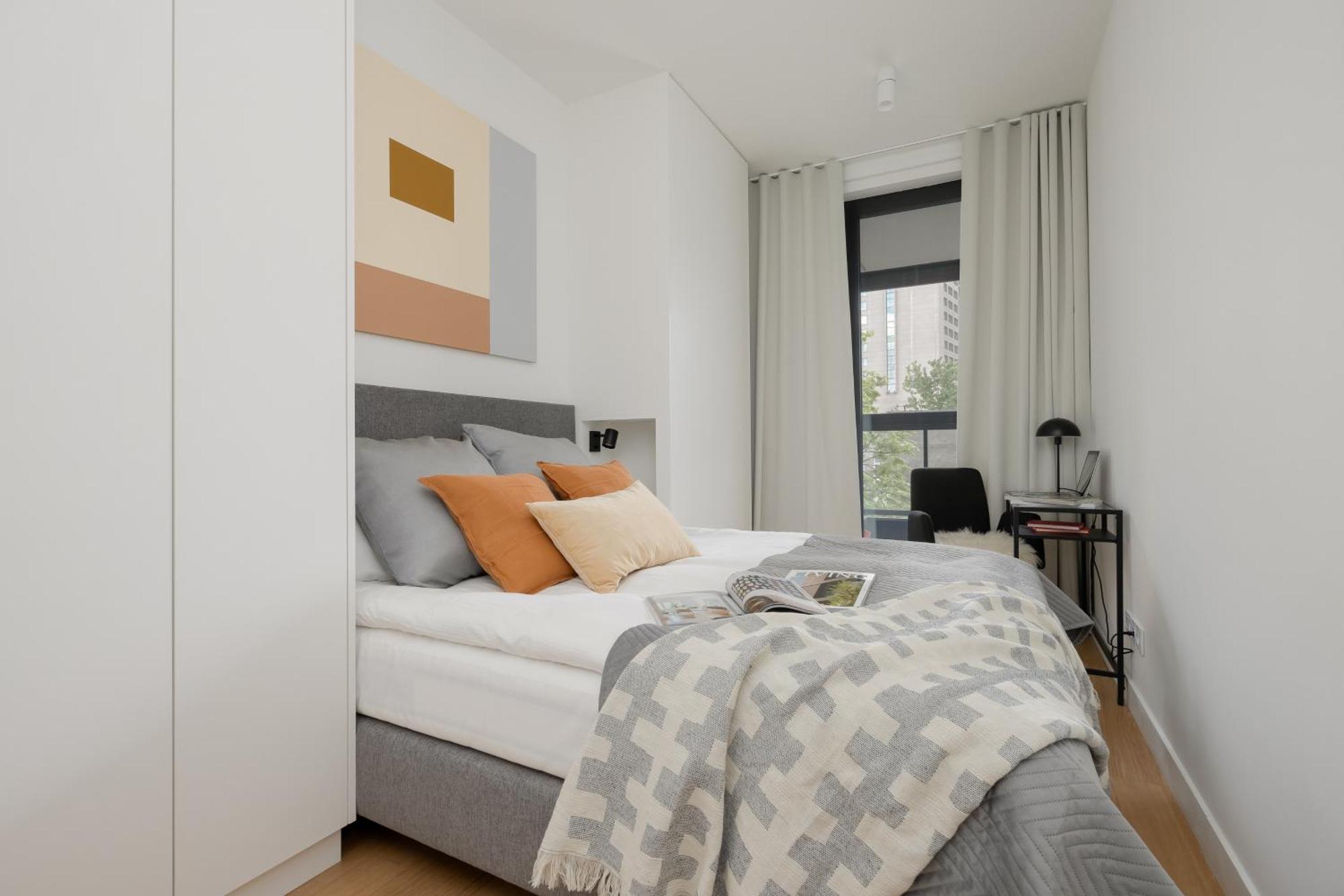 Luxurious And Modern In Center With Parking By Renters Prestige Apartment *