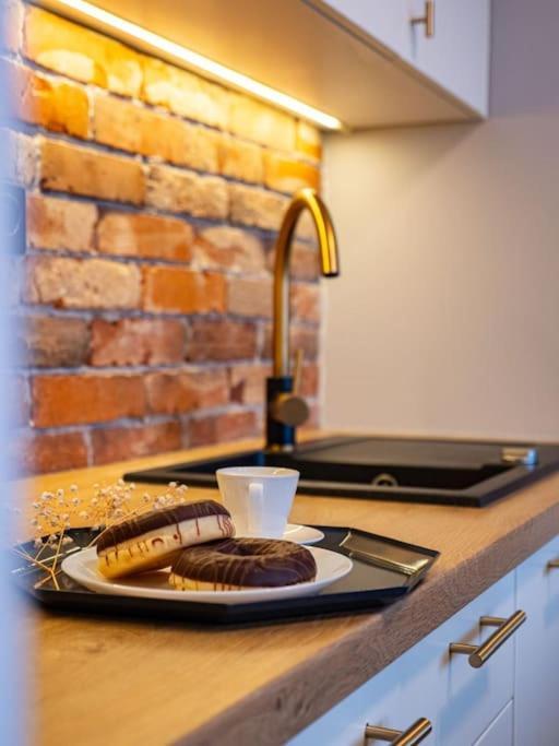Apartment Chic In Historic Koneser Area