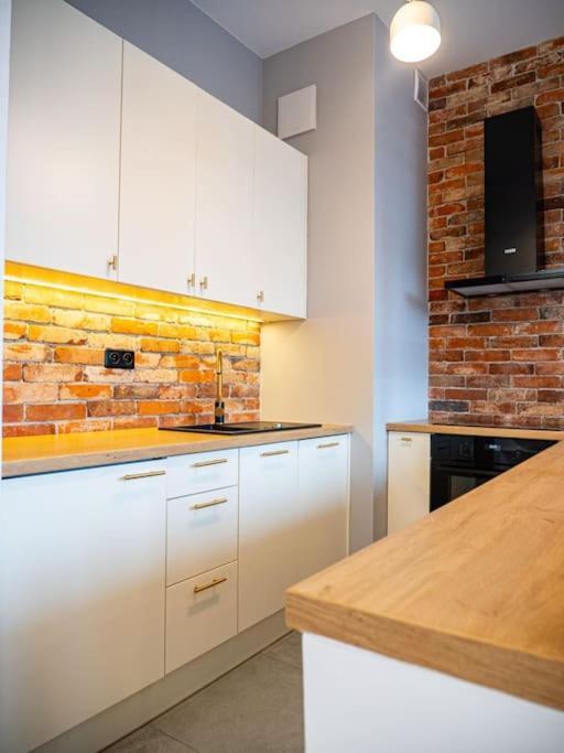 Chic In Historic Koneser Area Apartment