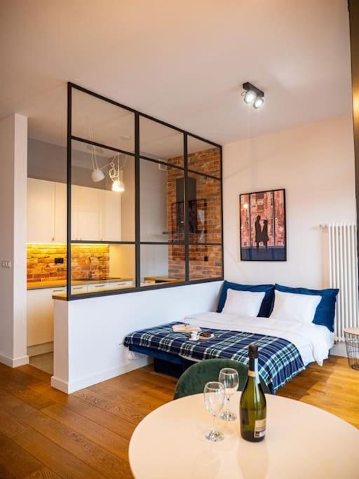 Apartment Chic In Historic Koneser Area Warschau