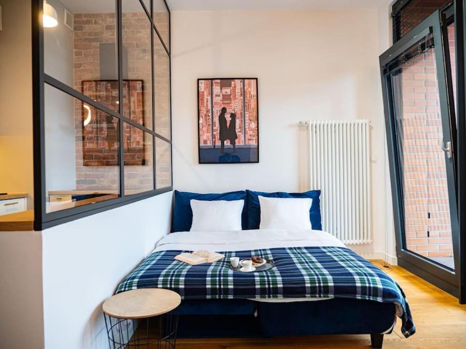 Chic In Historic Koneser Area Apartment Warschau