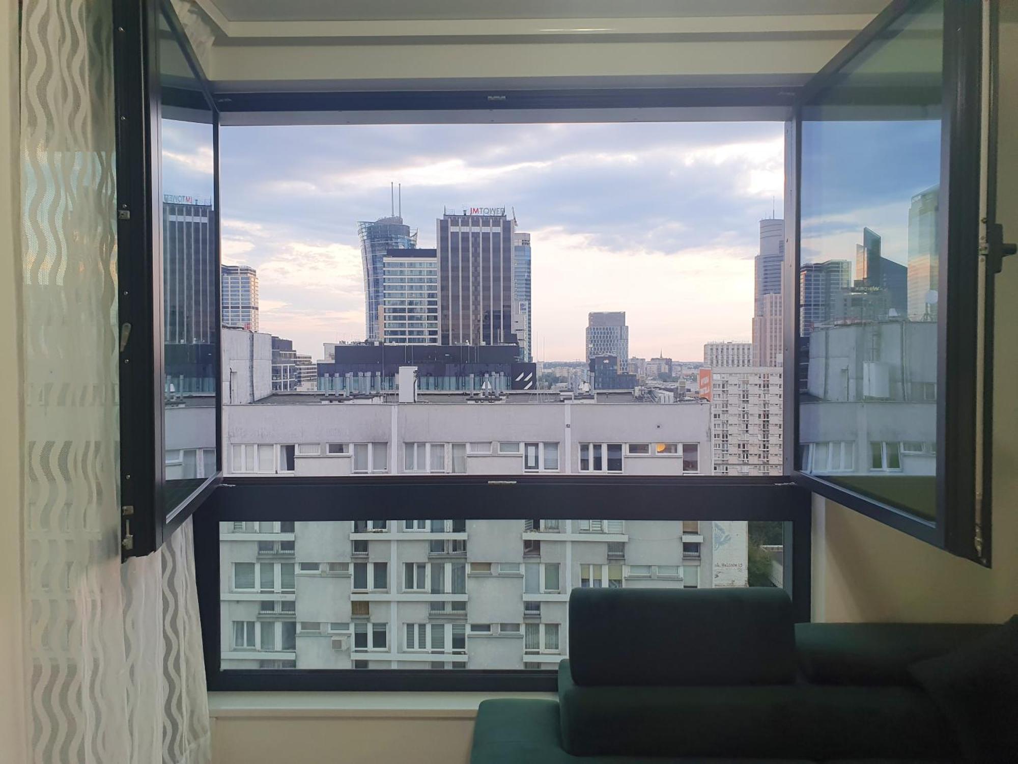 Grzybowska 37 * Warsaw