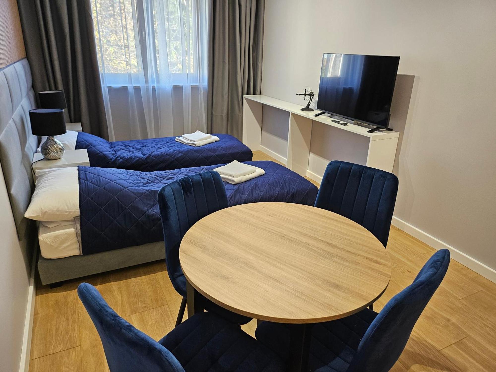 Aparthotel Warszawa *