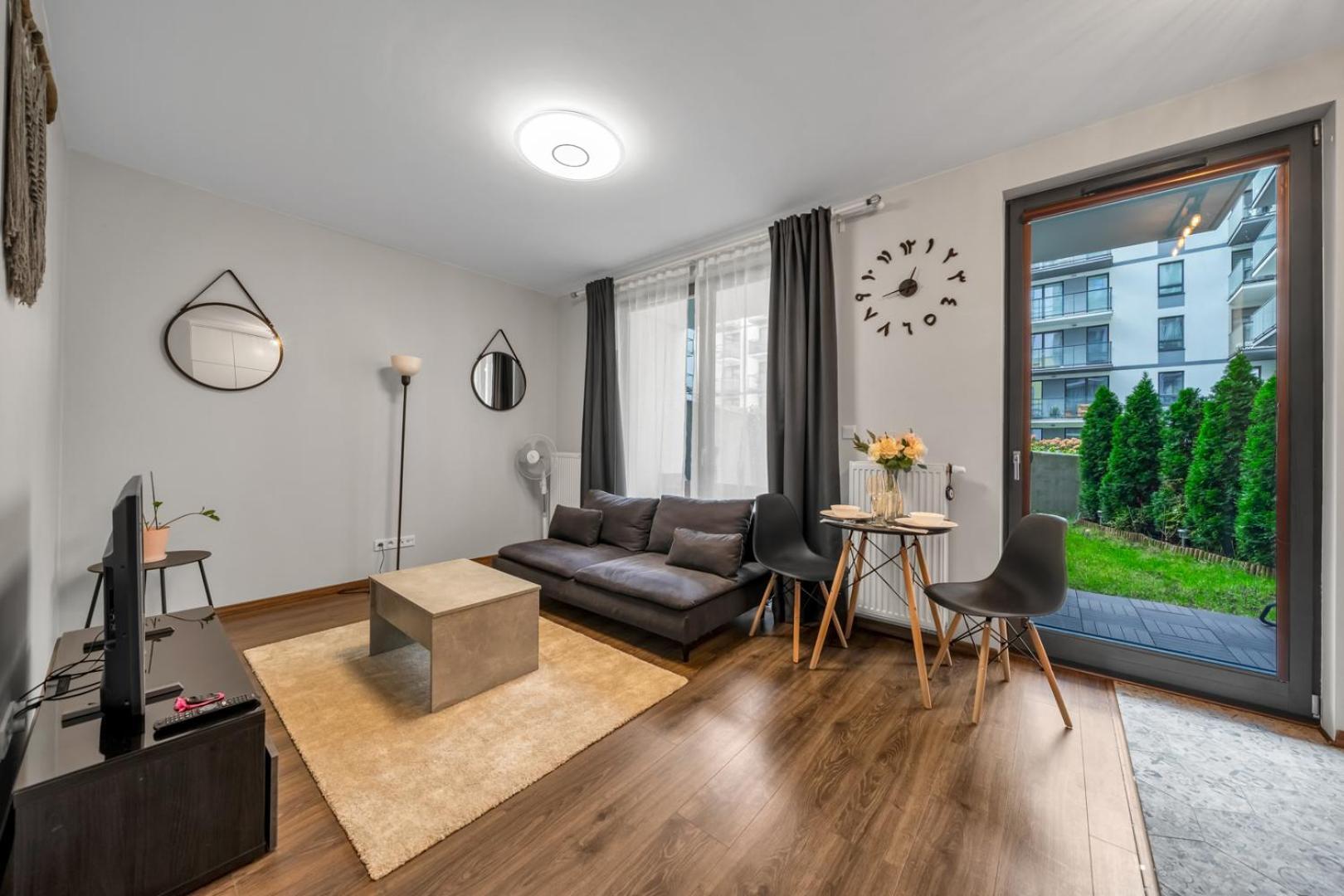 Kasprzaka 29c - Terrace, Workspace, Expo - By Rentujemy Apartment