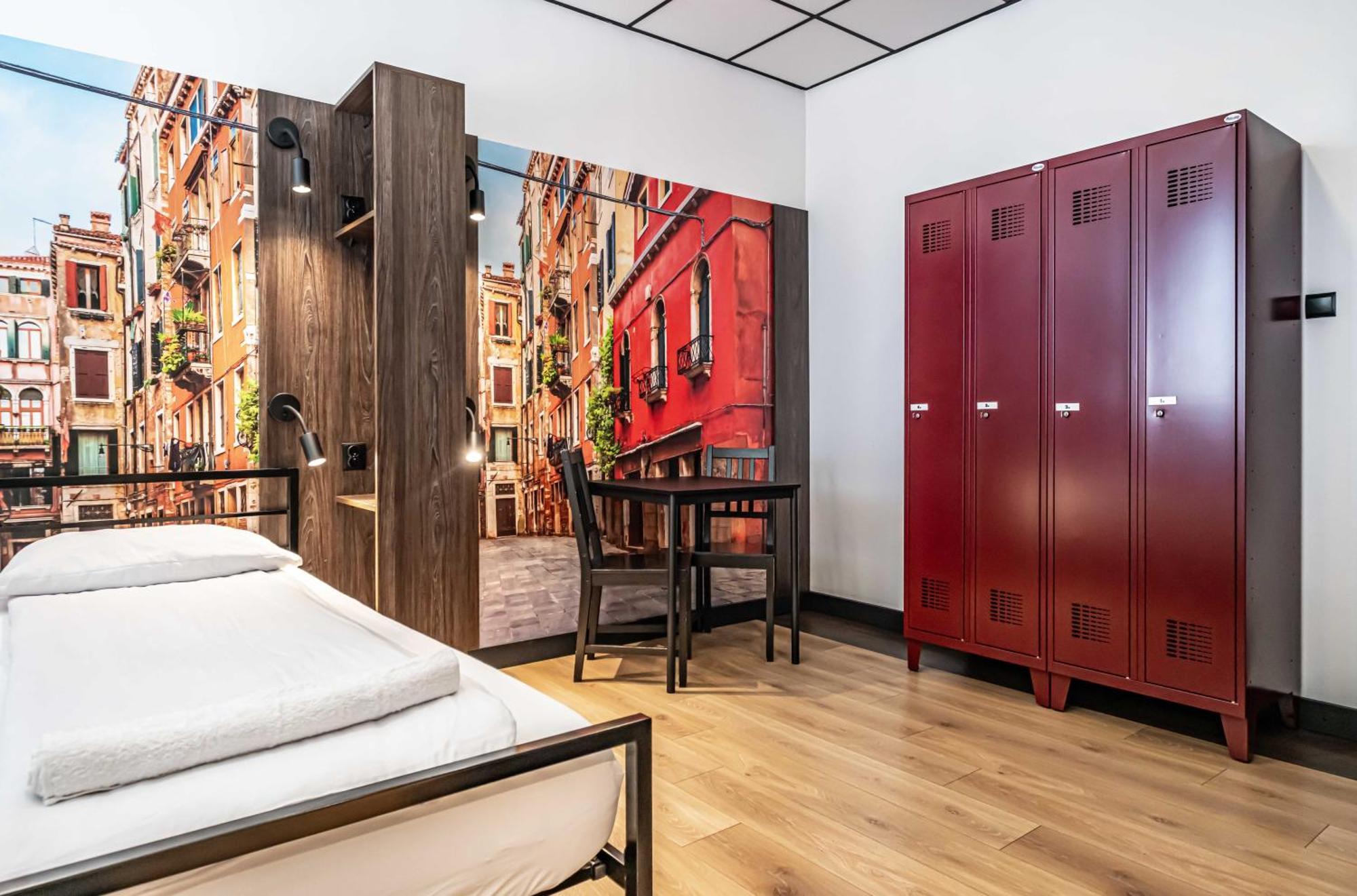 Vola Warsaw