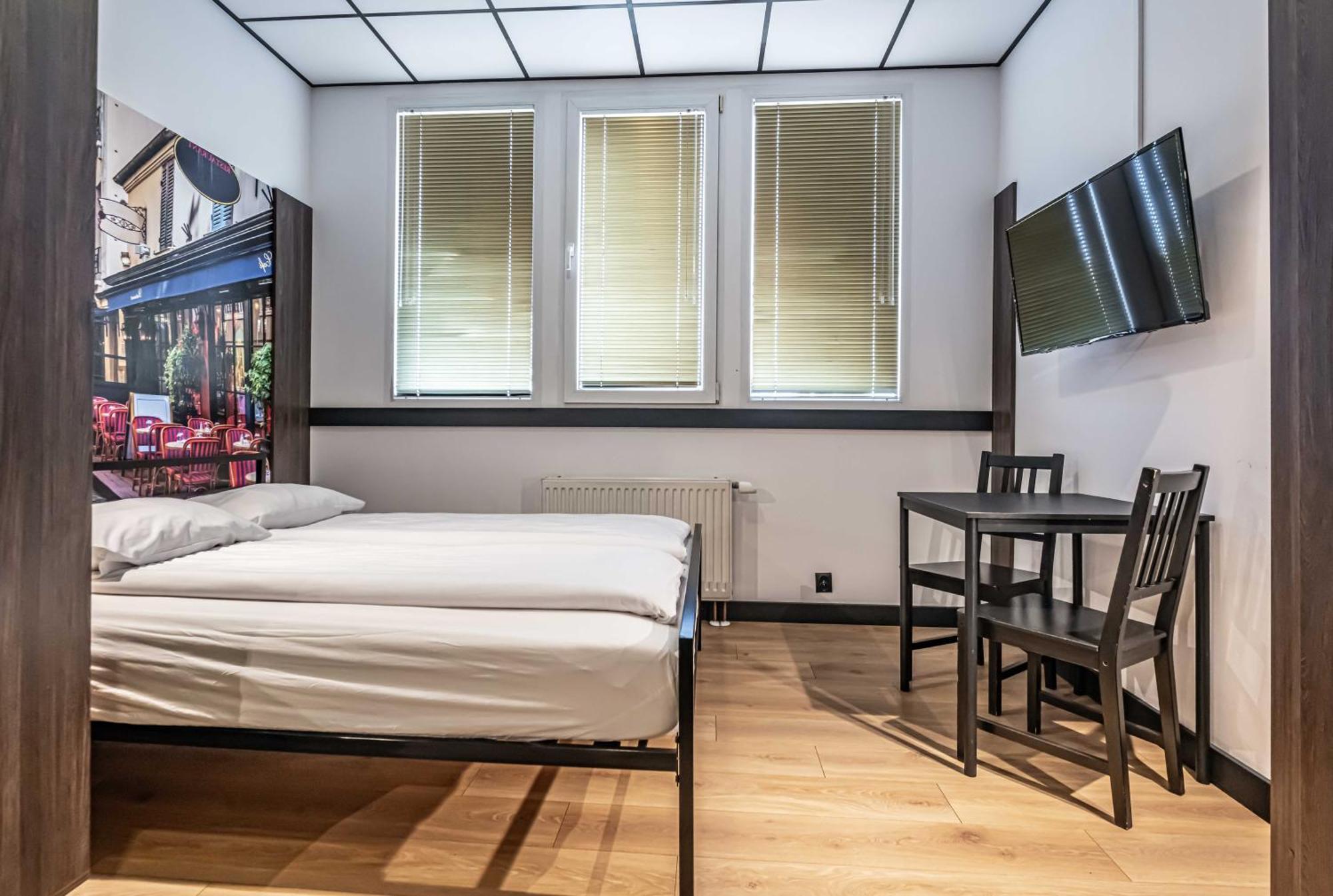 Hostel Vola