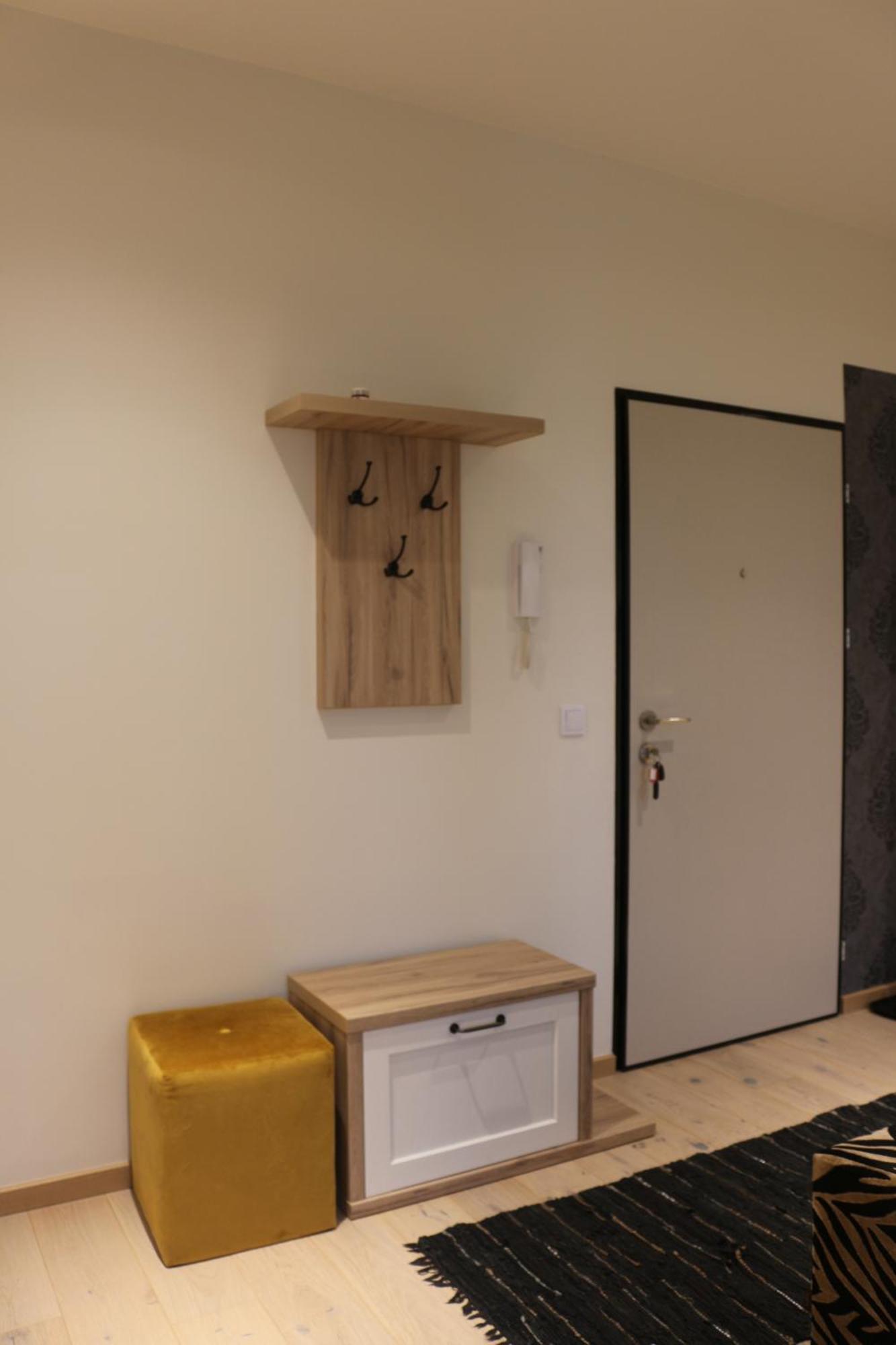 Relax&comfort New Waw 50 Sqm With Terrace, Garden, Free Parking And Ac Apartment