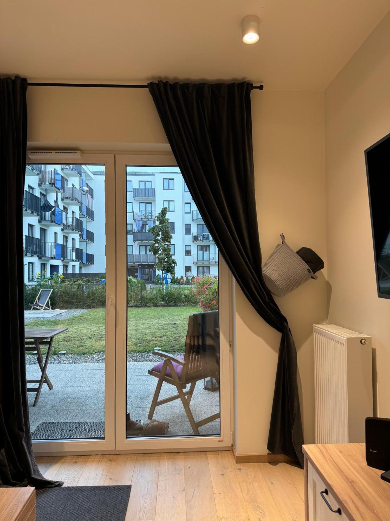 Relax&comfort New Waw 50 Sqm With Terrace, Garden, Free Parking And Ac * Warschau