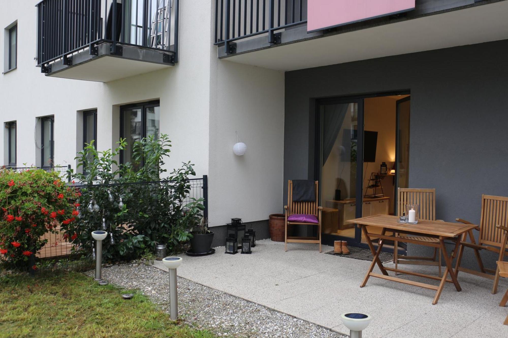 Relax&comfort New Waw 50 Sqm With Terrace, Garden, Free Parking And Ac