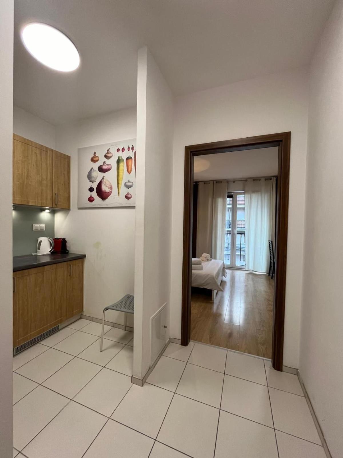 Apartment Okrzei Praga *
