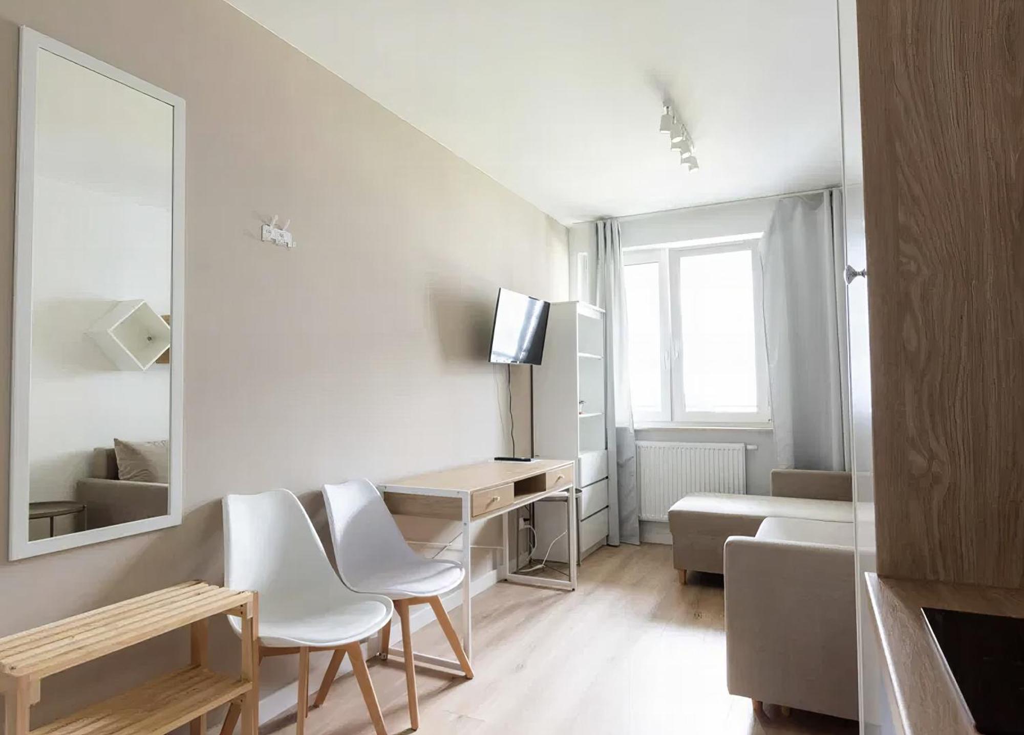 9 * Warsaw